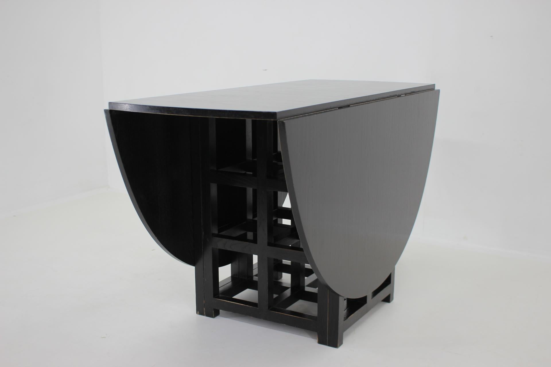 1970s Charles Rennie Mackintosh Oval Dining Table 322 Ds1 for Cassina, Italy 2