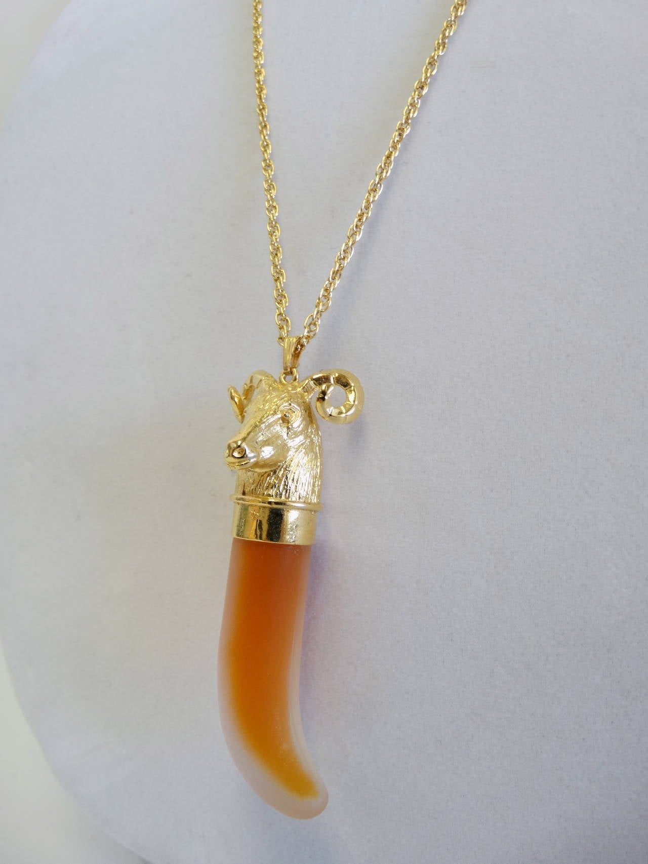 1970s perfume necklace