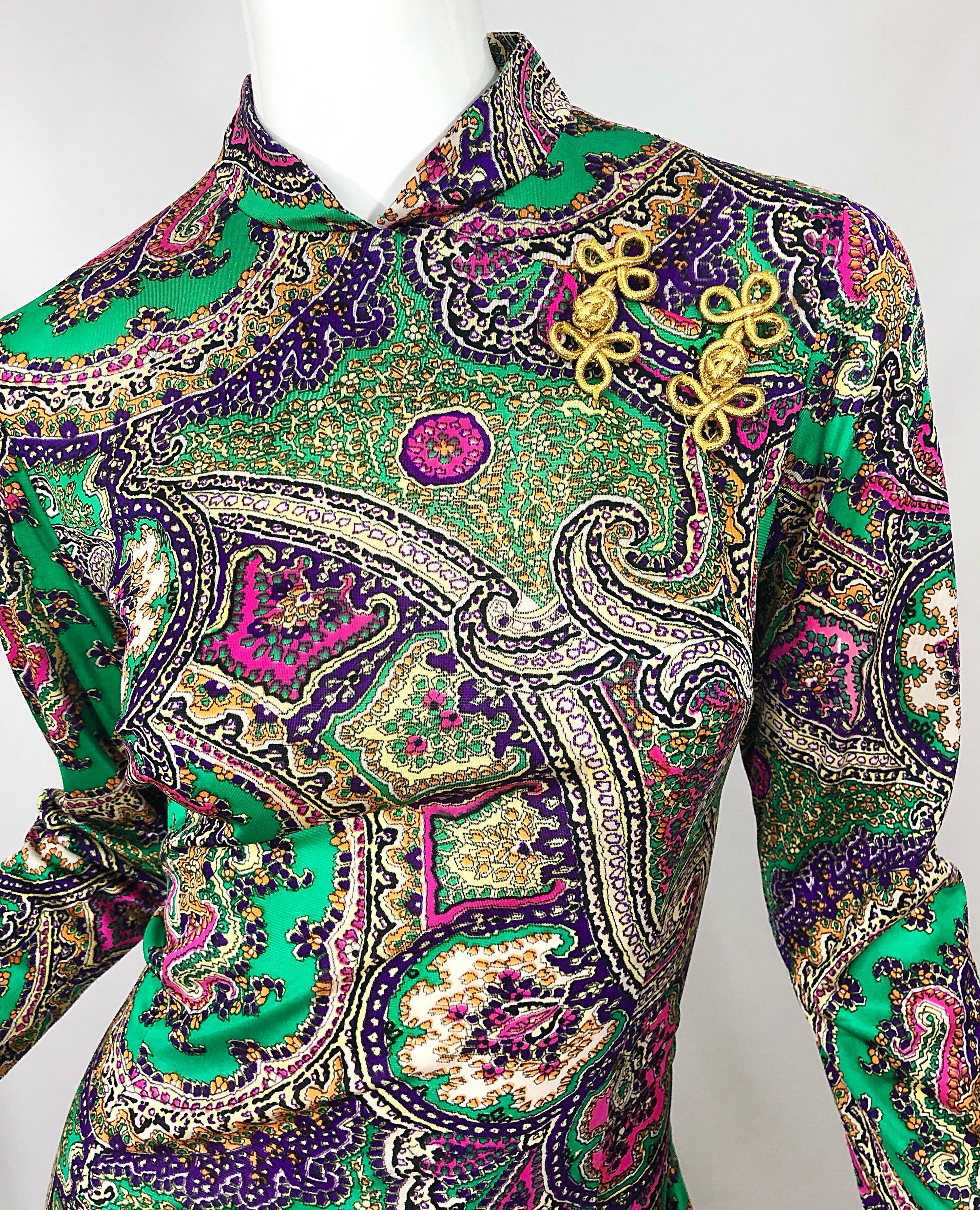 1970s Cheongsam Inspired Colorful Paisley Print Jersey Long Sleeve Maxi Dress 5