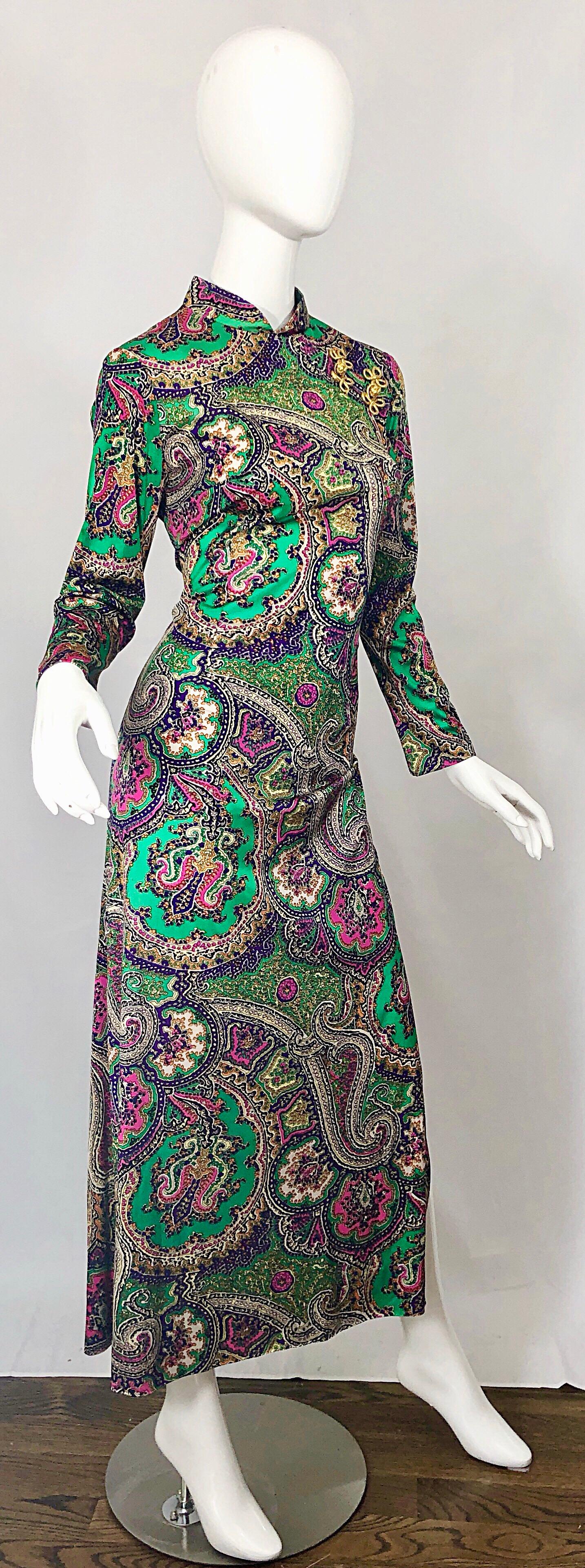 1970s Cheongsam Inspired Colorful Paisley Print Jersey Long Sleeve Maxi Dress 2