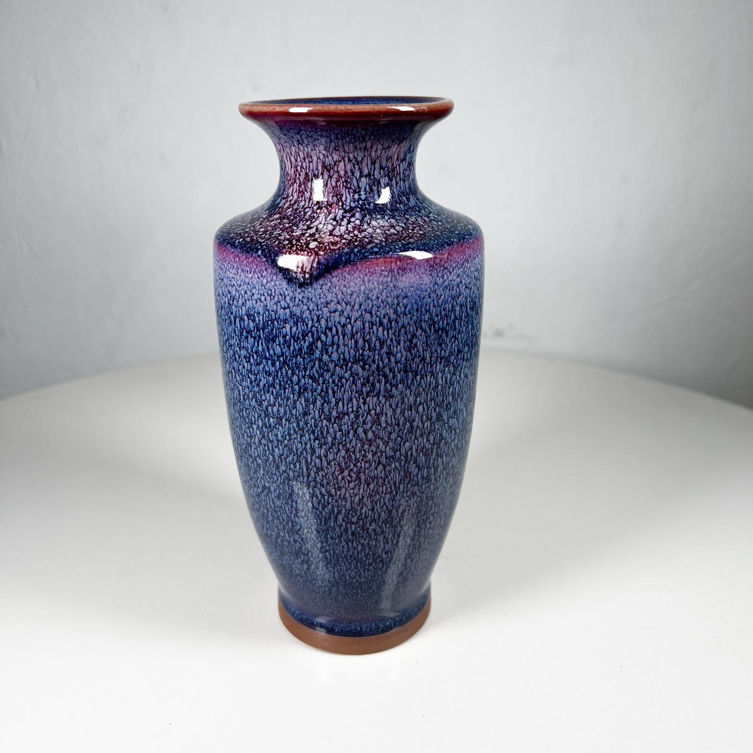1970s Chinese Fine Blue Porcelain Art Pottery Vase
Stamped from Rongchang Jun Kiln Studio Workshop
Stamped from the maker. + Descriptive Pamphlet written in Chinese.
6.38 tall x 3.5 diameter
Preowned vintage unrestored condition. 
Please refer