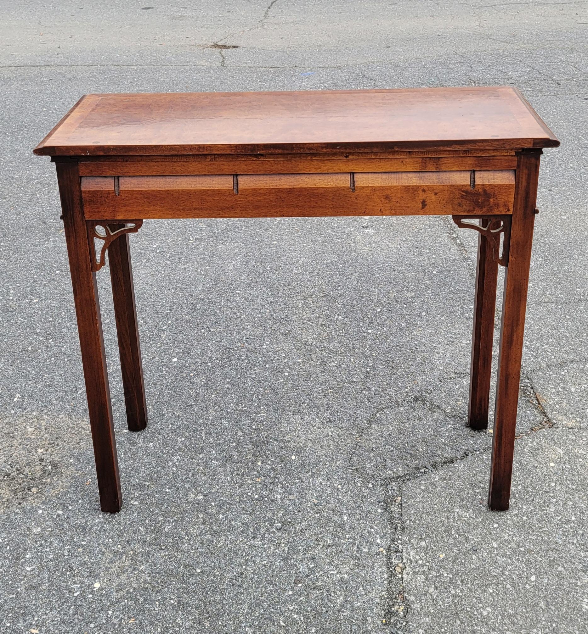 1970s Chippendale Walnut Burl Console Table with Fretwork and Banded Top For Sale 4
