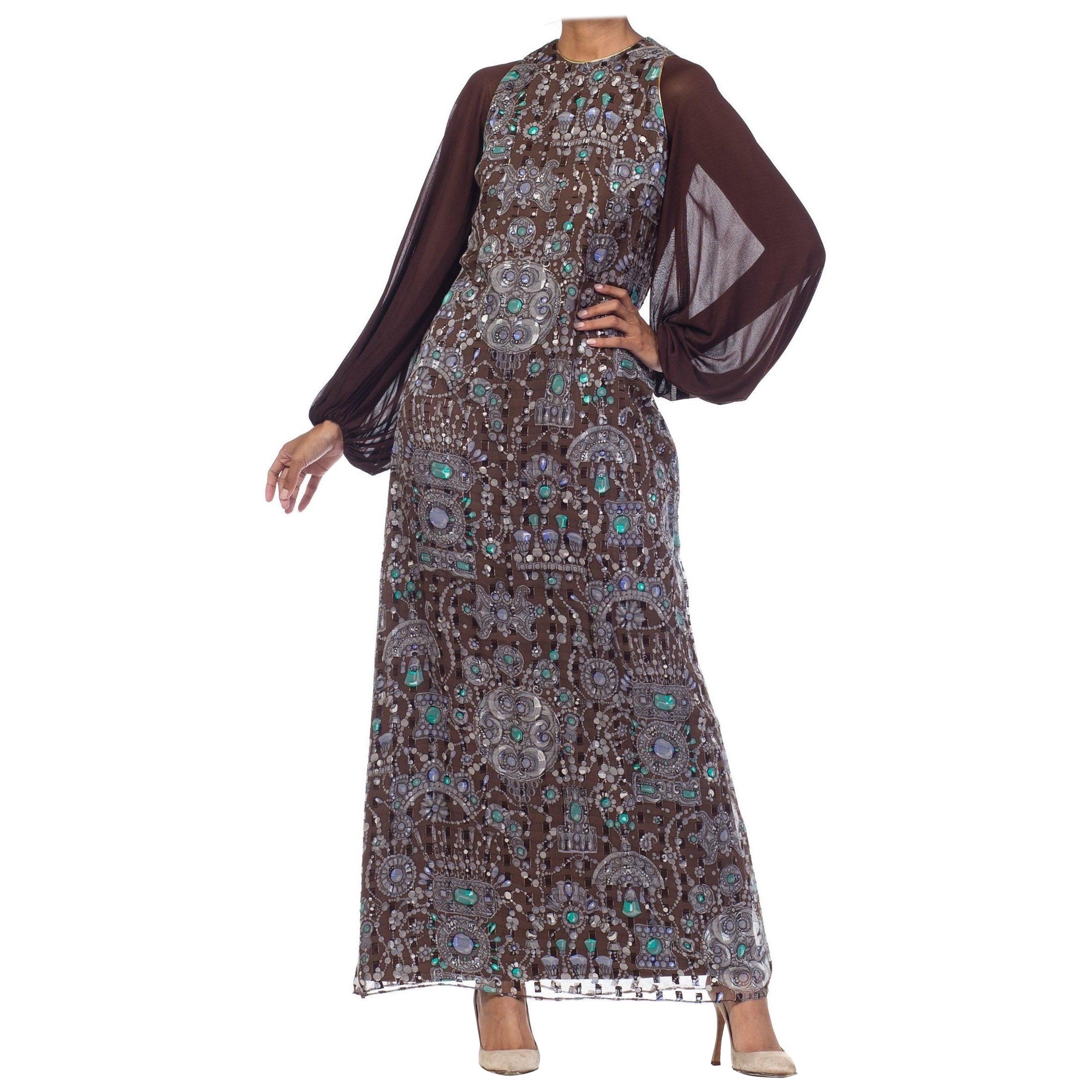 1970S Robe Helen Couture en soie et fil coupé de lurex brun chocolat avec mousseline J