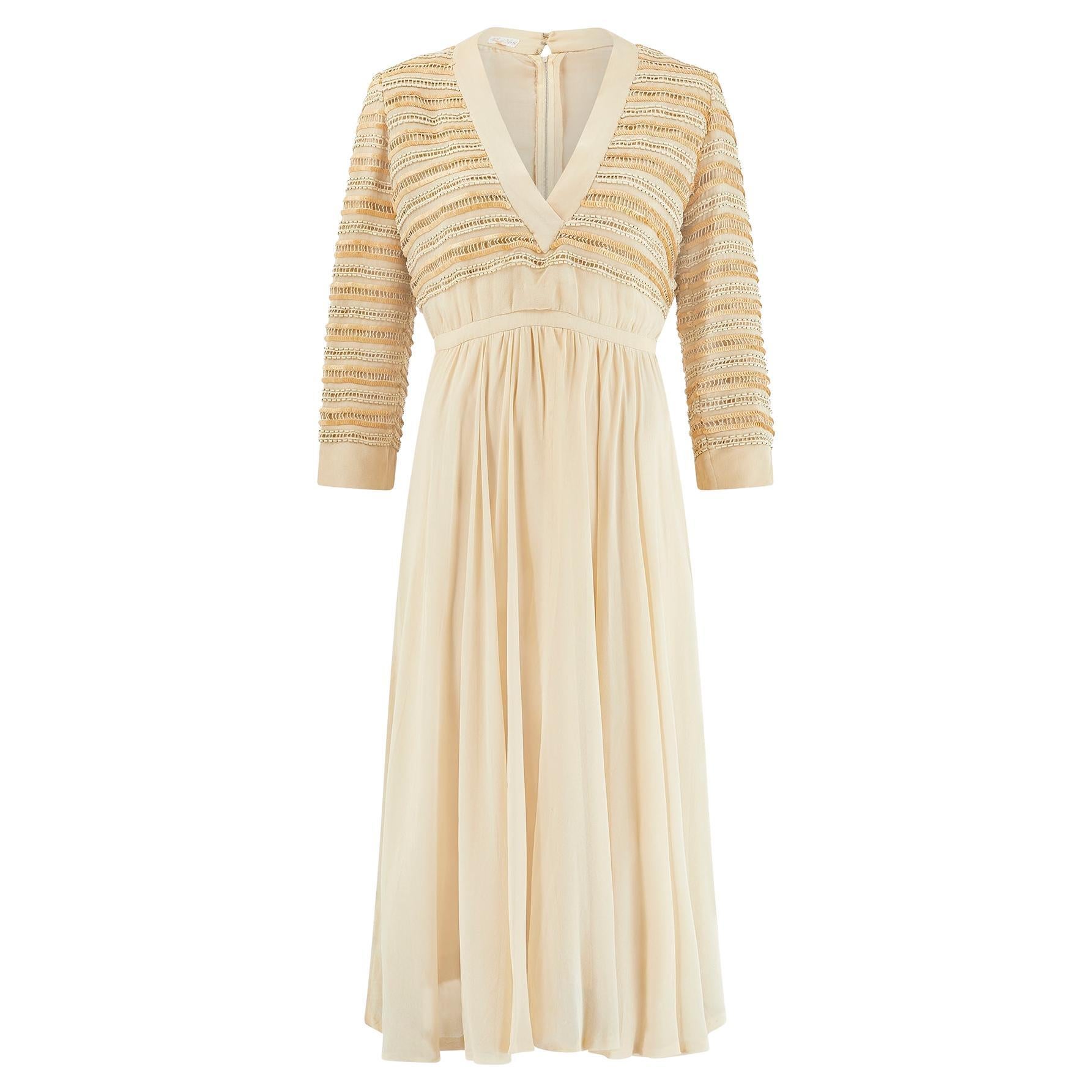 Vestido midi de seda con lentejuelas de color caramelo de Christian Dior de los años 70 en venta