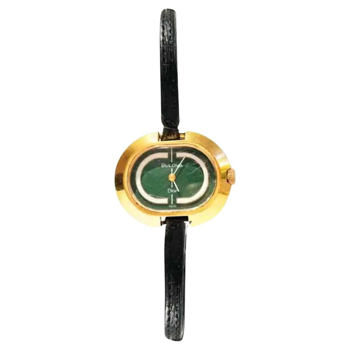Christian Dior by Bulova Montre à cadran ovale vert et or 14 carats, années 1970 en vente