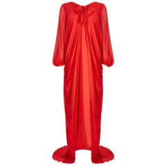 Abito in chiffon di seta rosso Demi Couture di Christian Dior degli anni '70