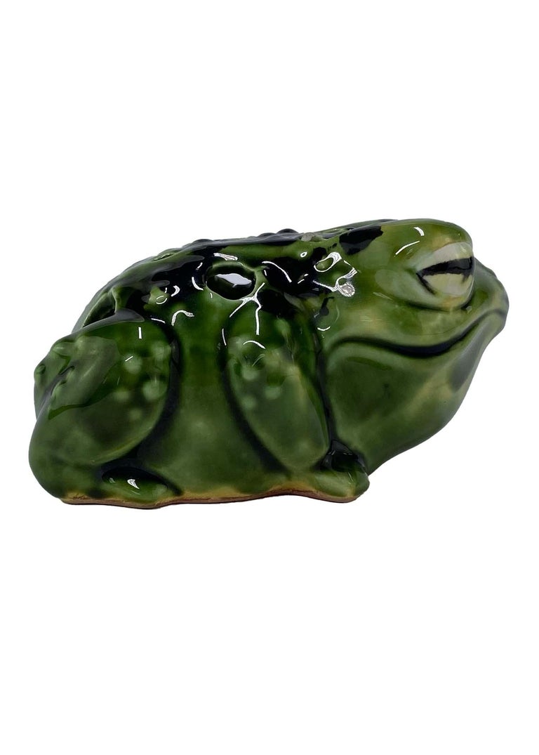 1970s Christian Dior Green Ceramic Frog Shaped Vintage Flower Frog For Sale 1