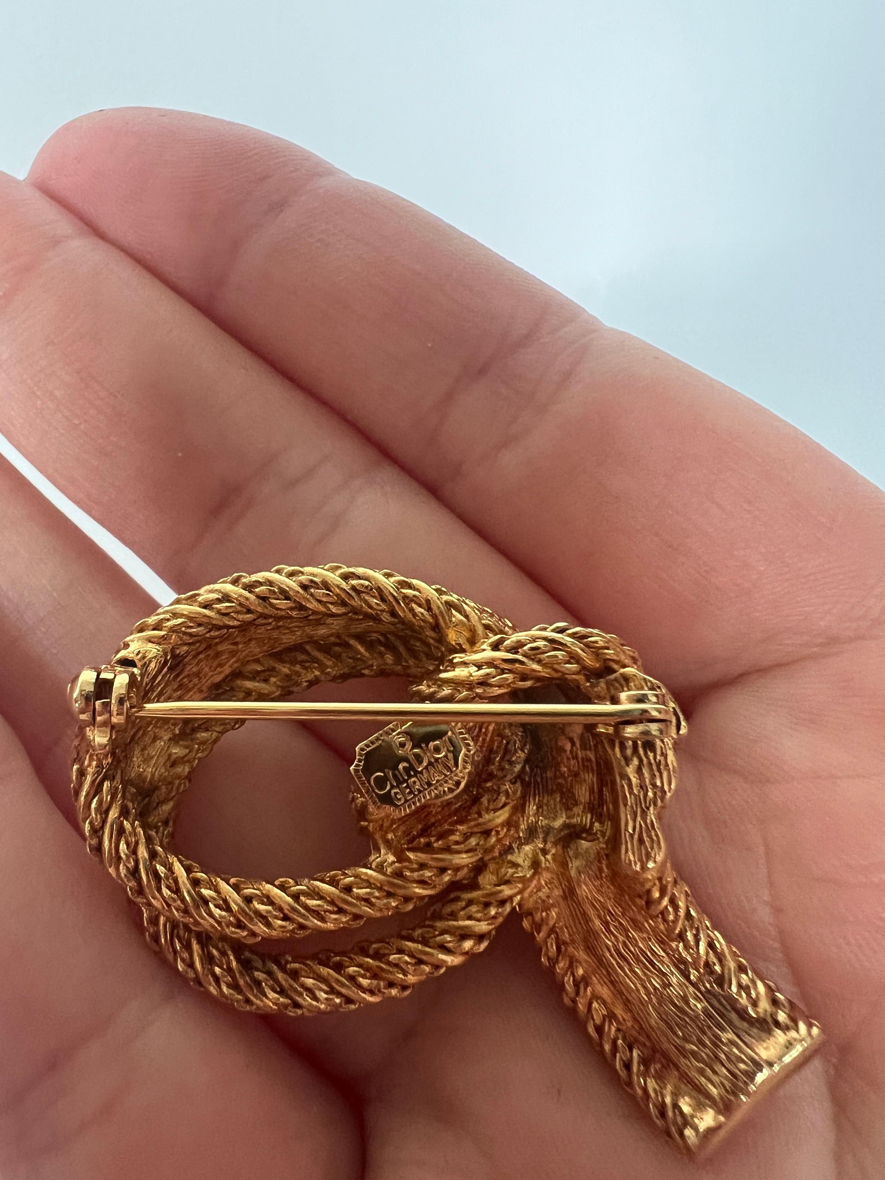 1970s Christian Dior Knotted Gold Rope and Crystal Brooch For Sale 1