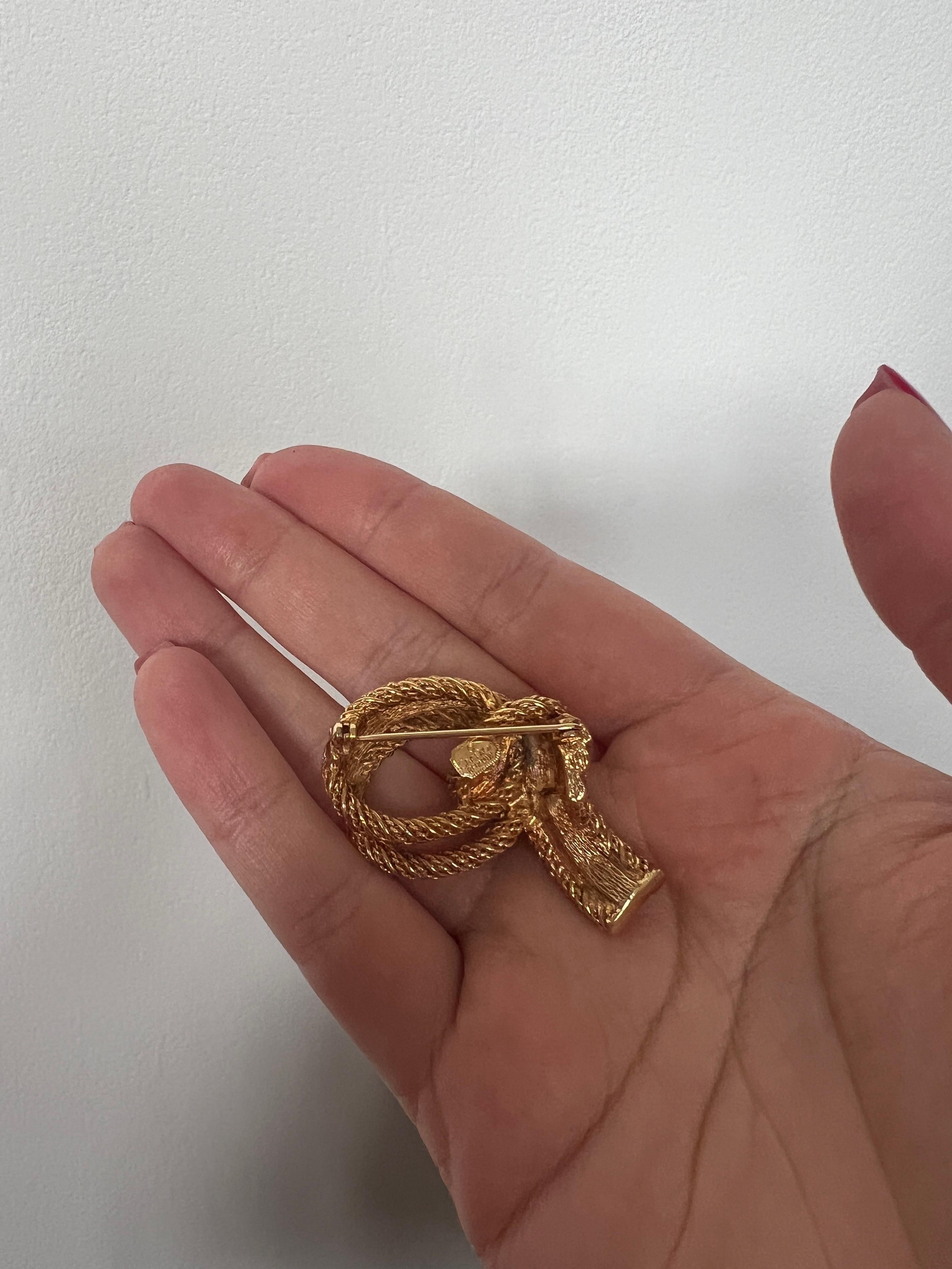1970s Christian Dior Knotted Gold Rope and Crystal Brooch For Sale 2