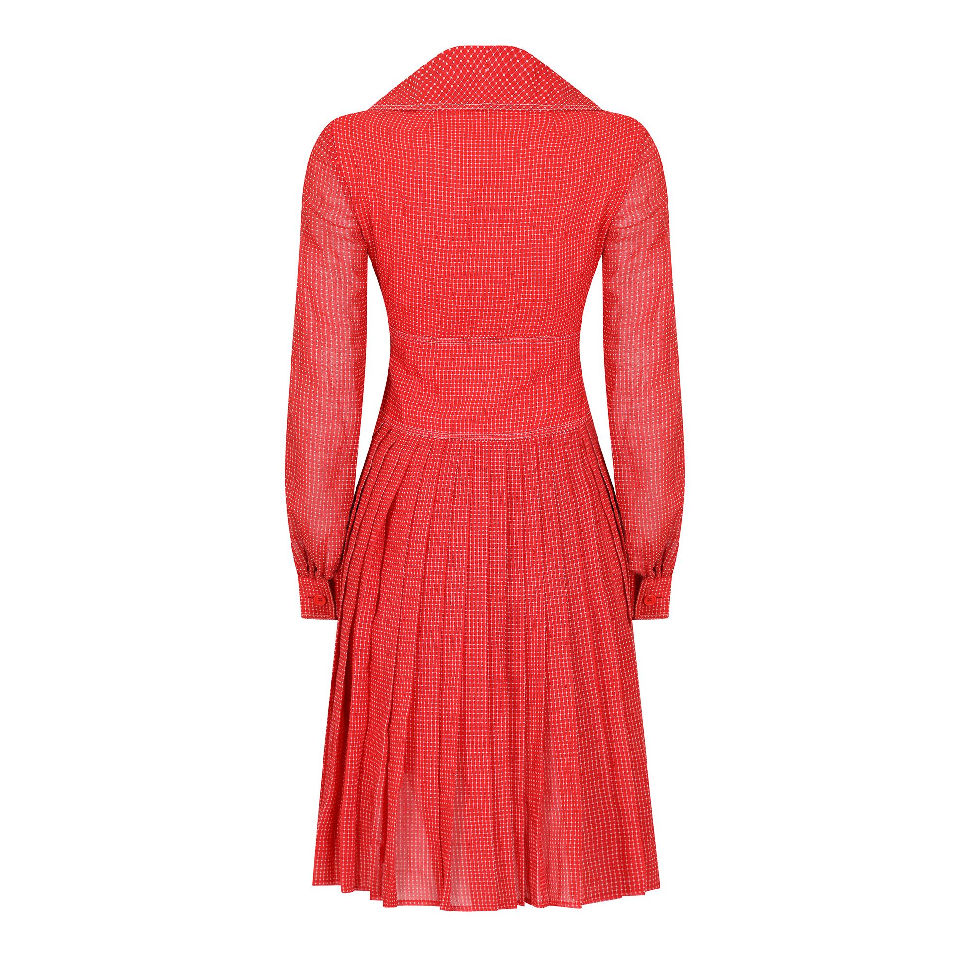 1970er Christian Dior Rot kariertes Kleid im Zustand „Gut“ im Angebot in London, GB