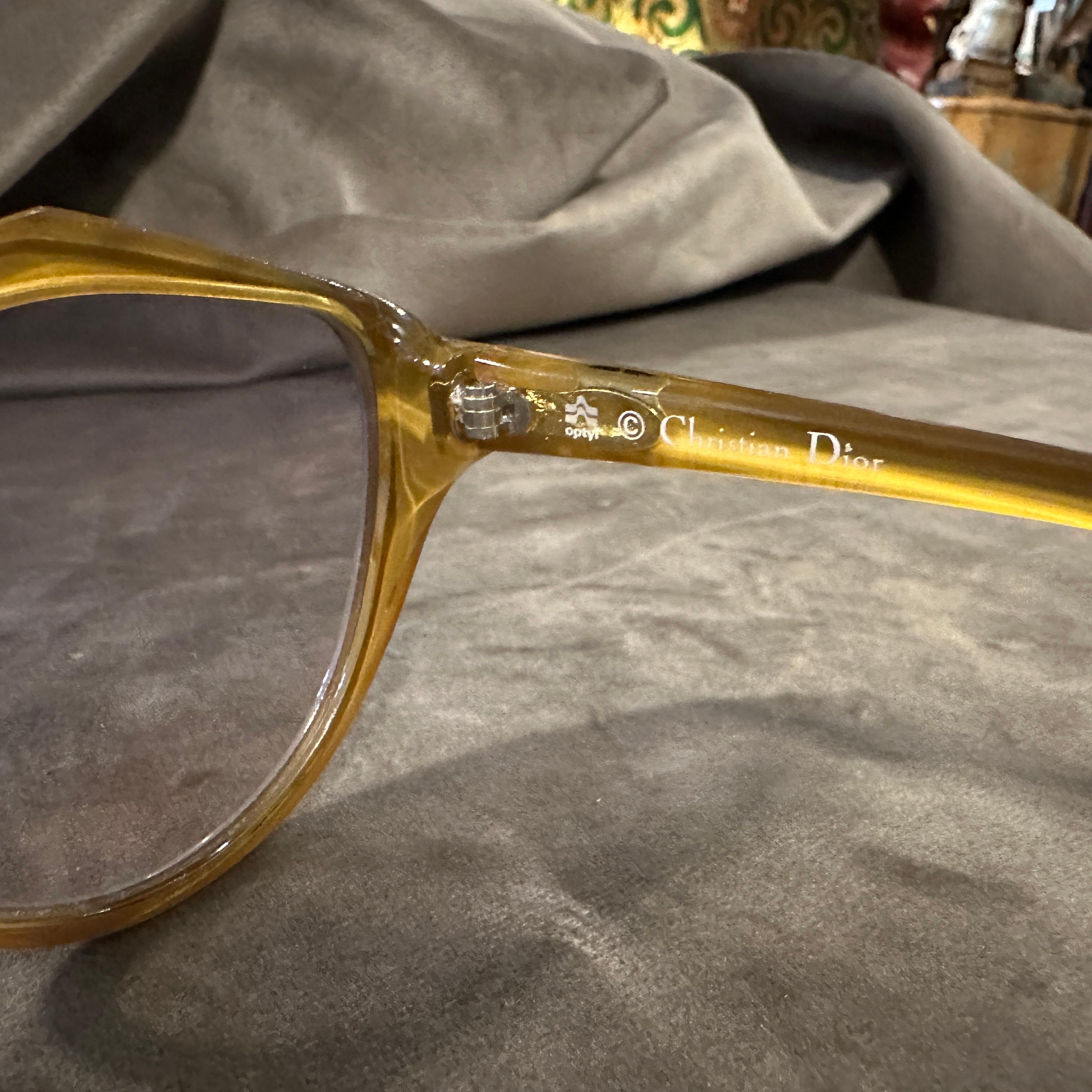 Lunettes de soleil surdimensionnées Christian Dior Vintage des années 1970 en vente 3