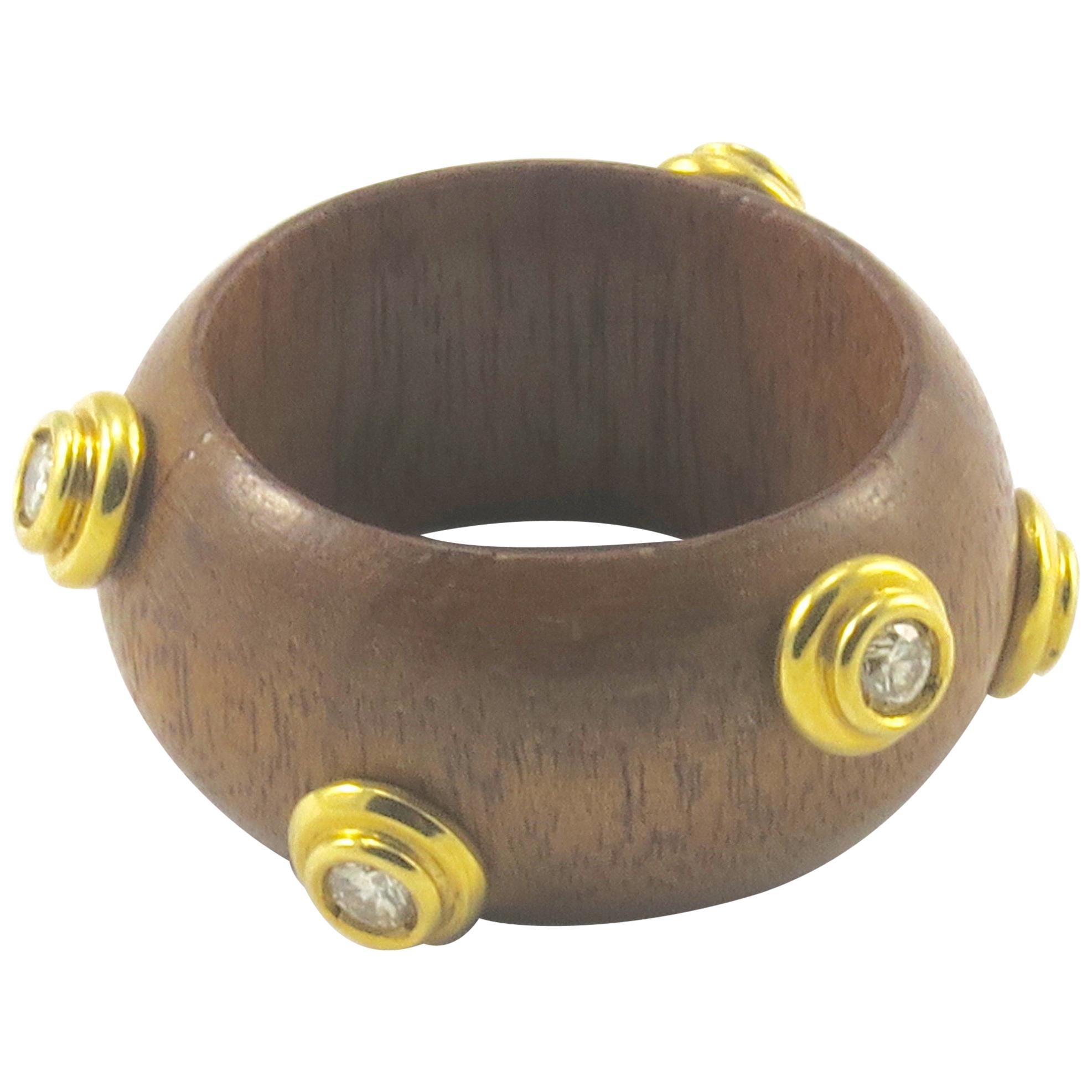 1970s Christian Dior Wooden Band Ring Set with Diamond Mounted in 18 Karat Gold For Sale