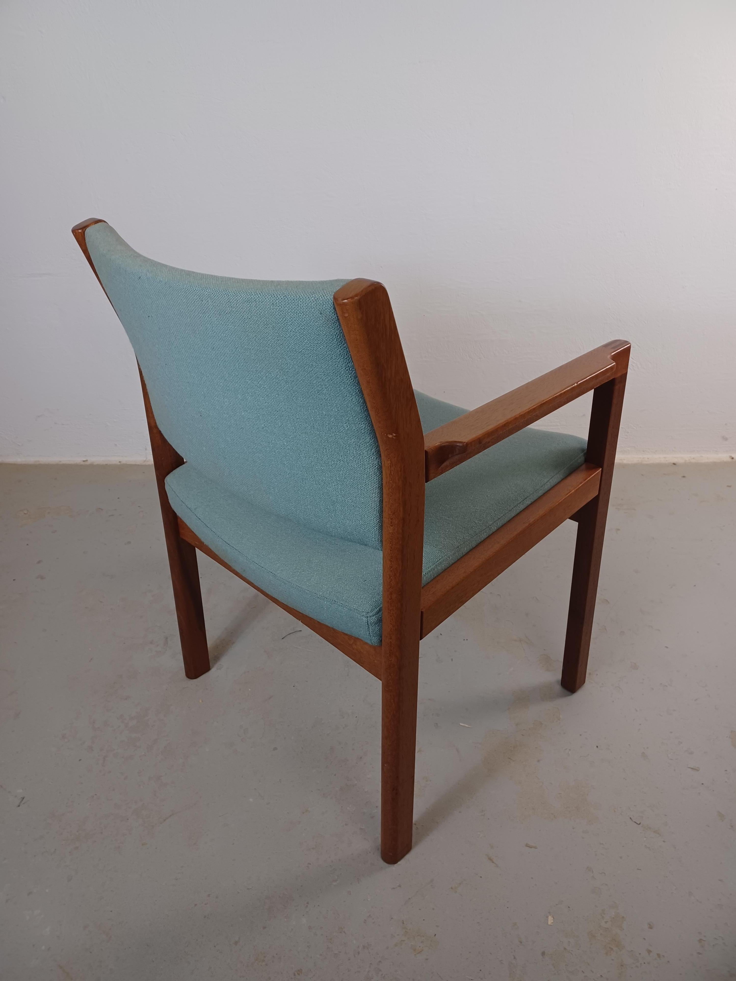 1970s Christian Hvidt Set of Two Restored Danish Armchairs in Mahogany im Angebot 1