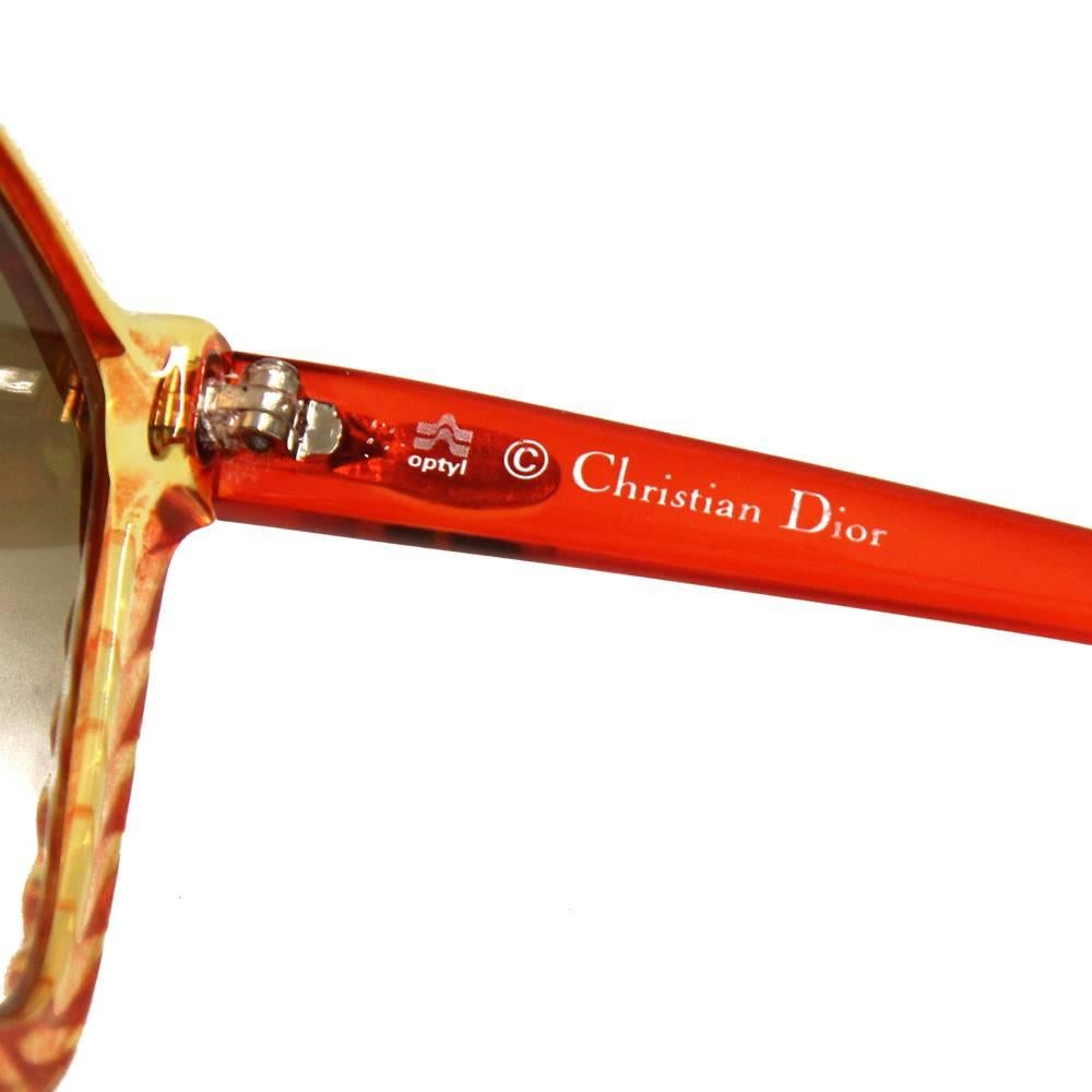 1970s Christian Red Intertwined Dior Sunglasses In Good Condition In Lugo (RA), IT