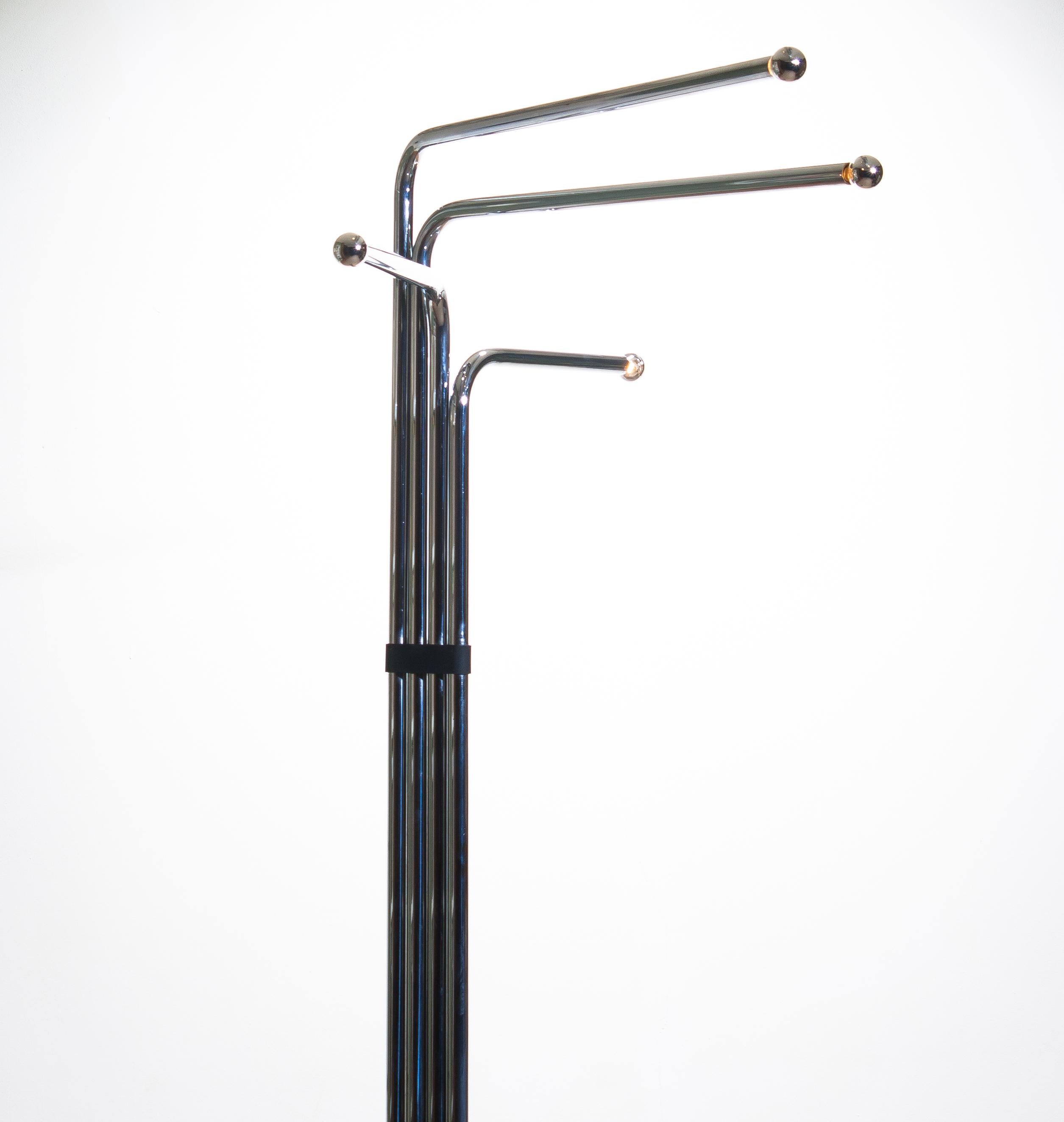 Space Age 1970s Chrome and Black Tube Floor Lamp by Goffredo Reggiani for Reggiani, Italy