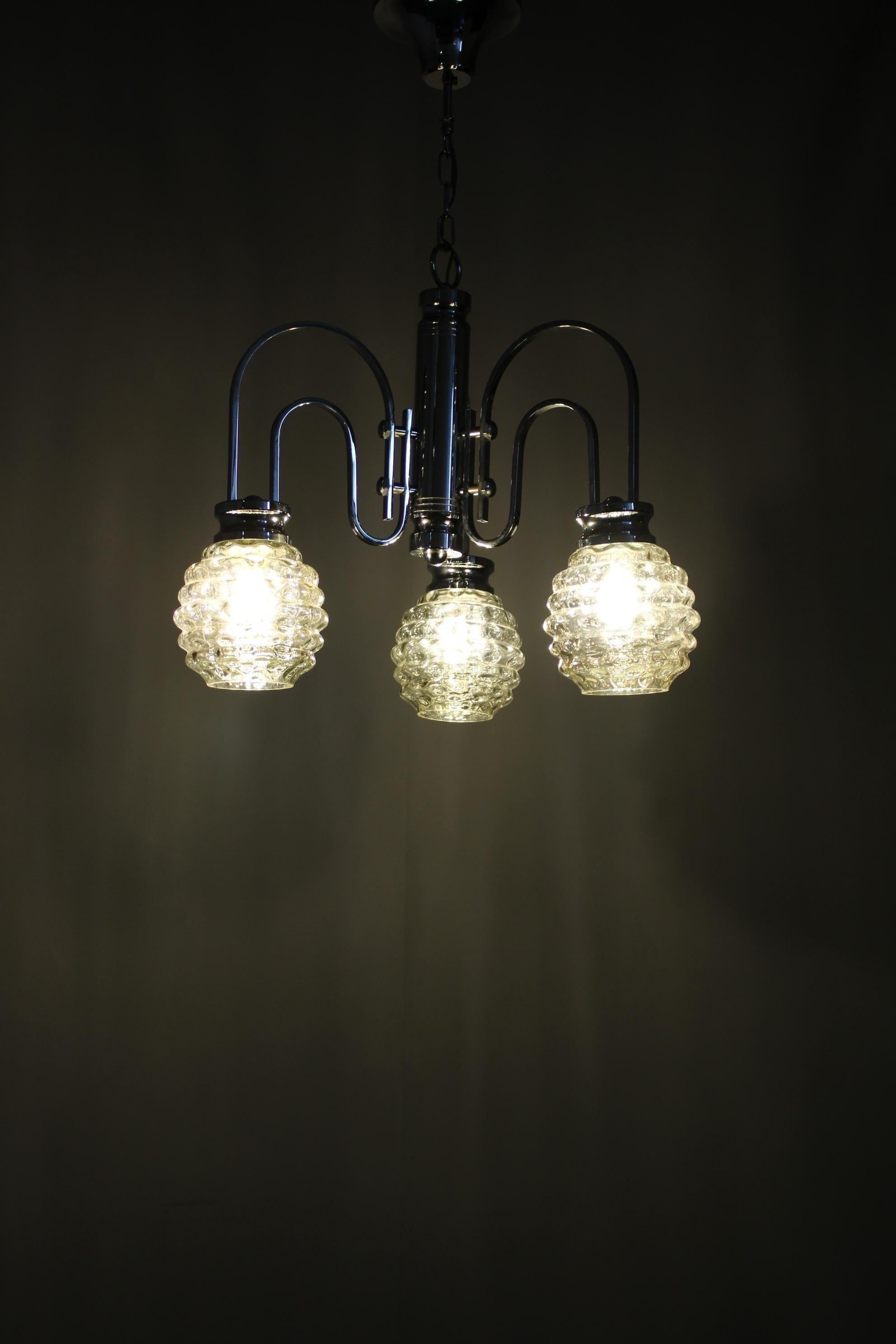 1970s Chrome and Glass Chandelier, Italy For Sale 2