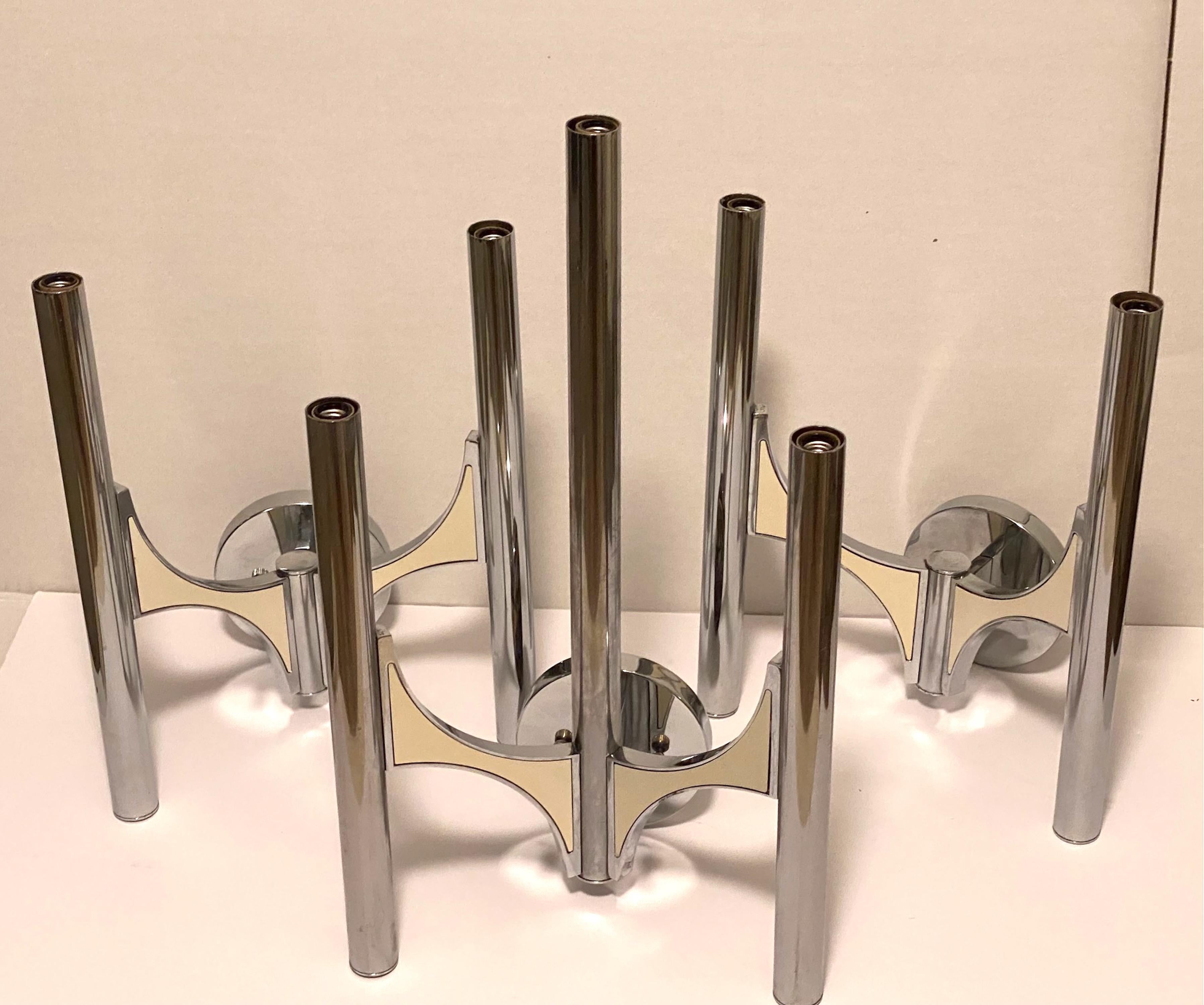 1970s Chrome and Metal 3 Light Single Sconce by Gaetano Sciolari For Sale 4