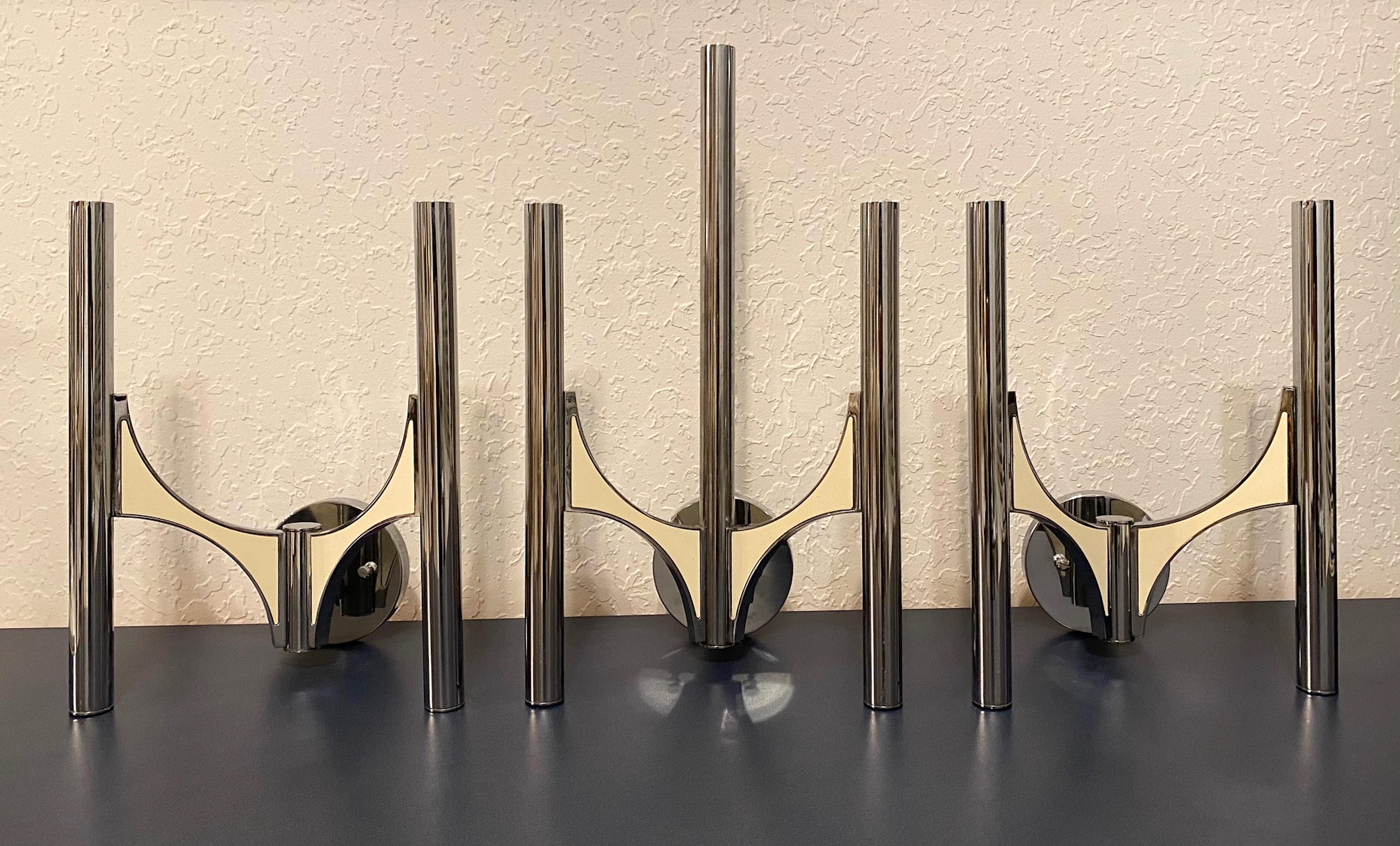 1970s Chrome and Metal 3 Light Single Sconce by Gaetano Sciolari For Sale 2
