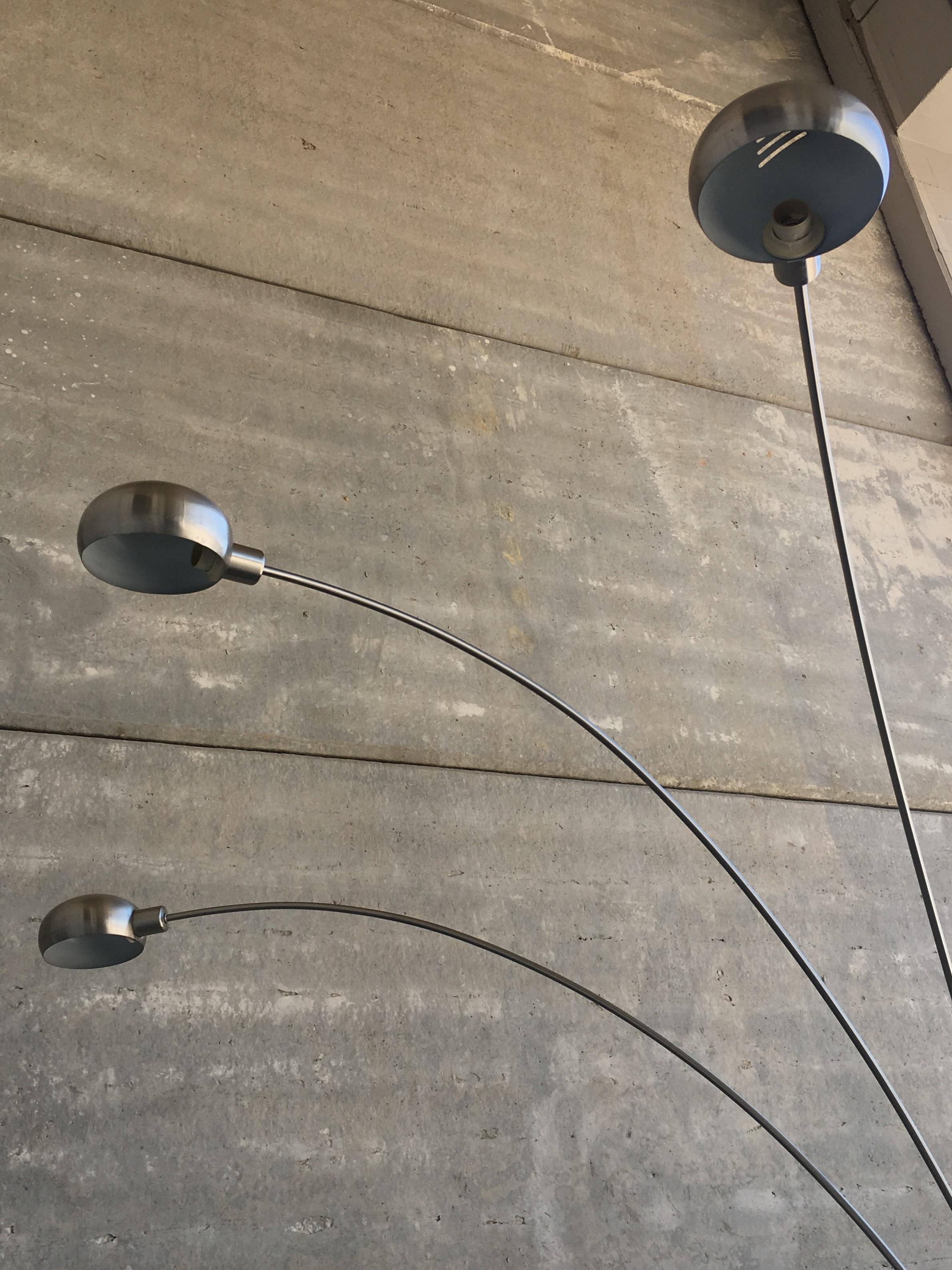 Mid-Century Modern 1970s Chrome Arc Design Lamp with Three Lights in Spherical Lampshades For Sale