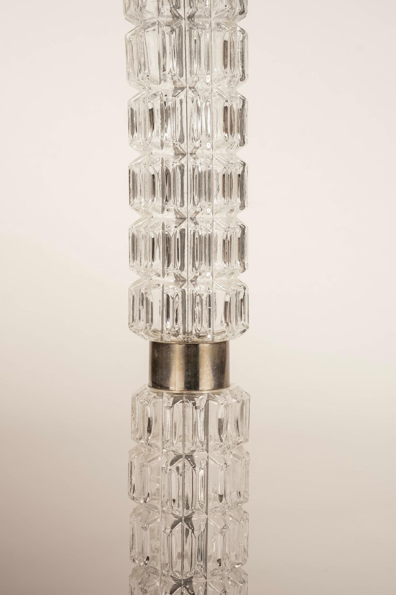 Lámpara de sobremesa de bloque de cristal cromado de los años 70 en Bueno estado para la venta en Houston, TX