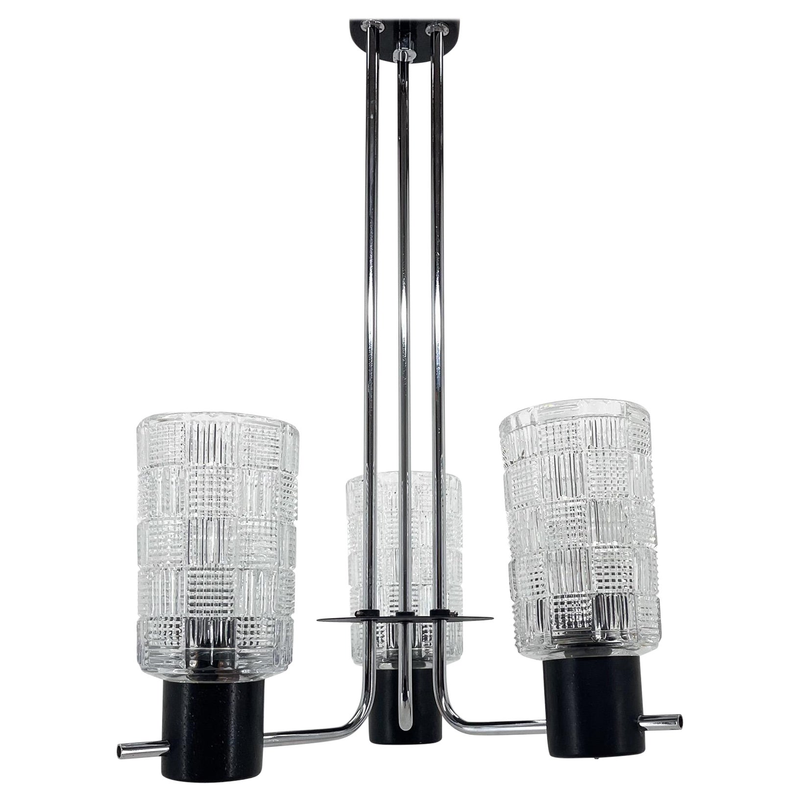 Lustre des années 1970 en chrome, verre et métal, Tchécoslovaquie en vente