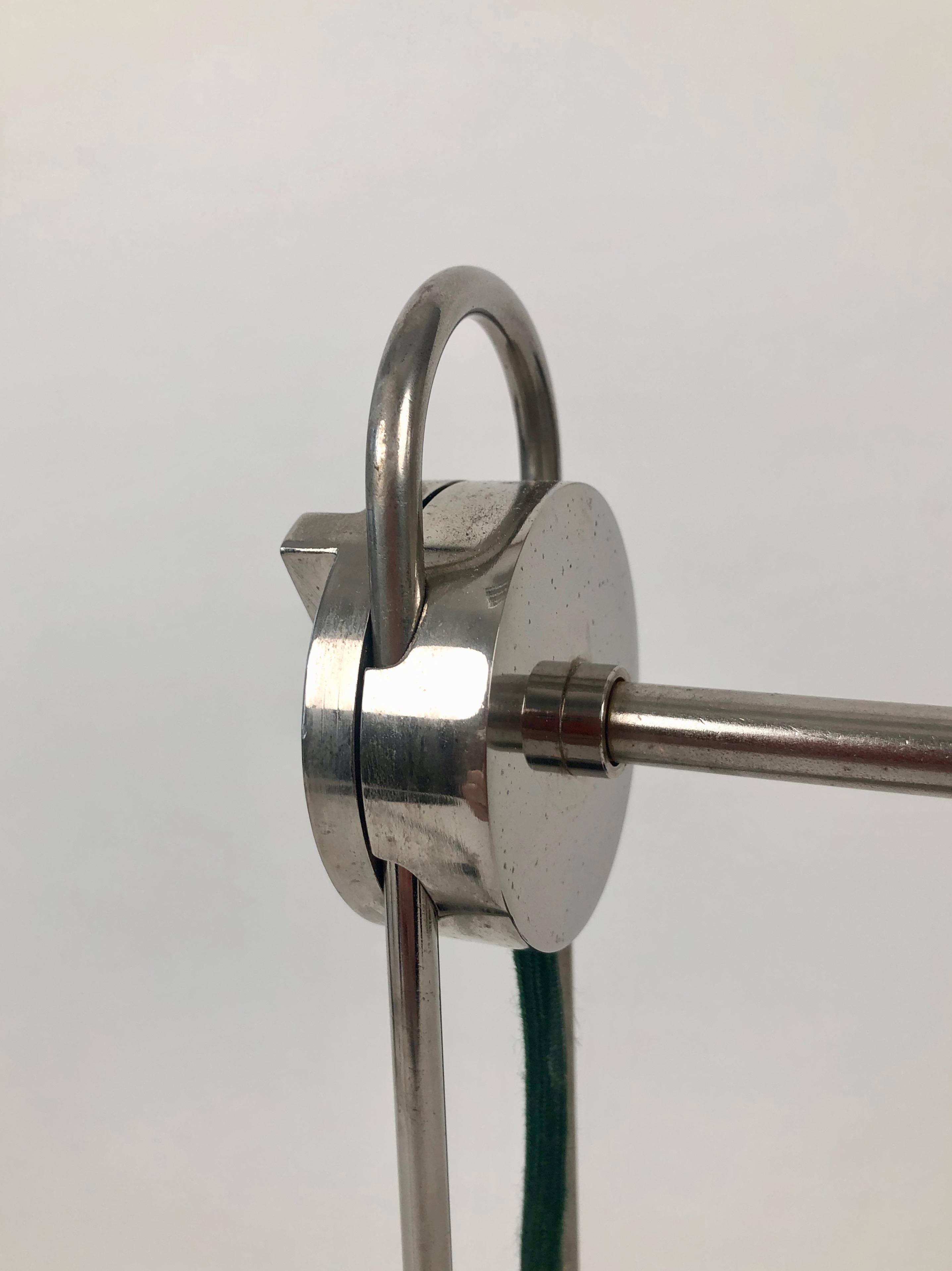 Lámpara de mesa industrial cromada de los años 70, Helago, República Checa en Bueno estado para la venta en Vienna, Austria