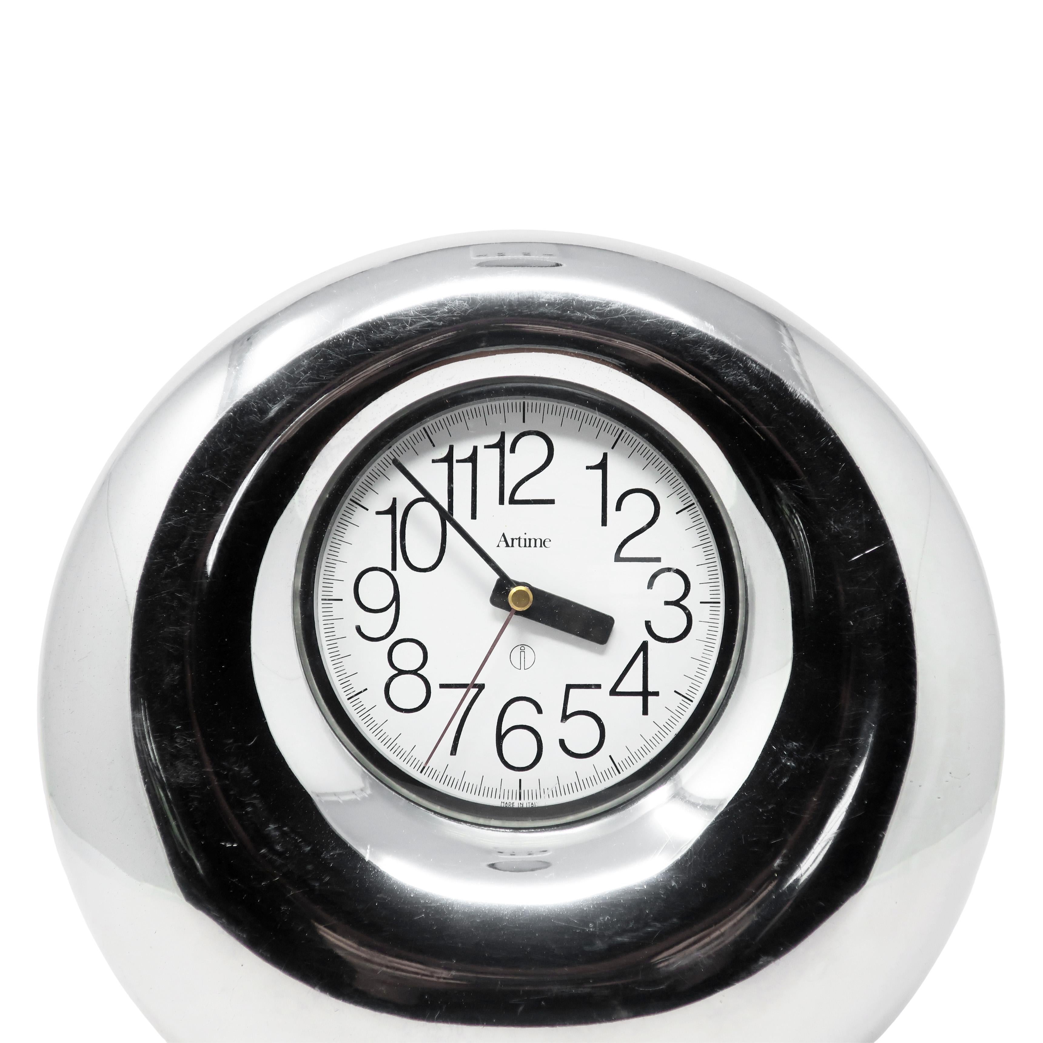Horloge gommo en plastique chromé des années 1970 par Bruno Ponzio pour Artime Bon état - En vente à Brooklyn, NY