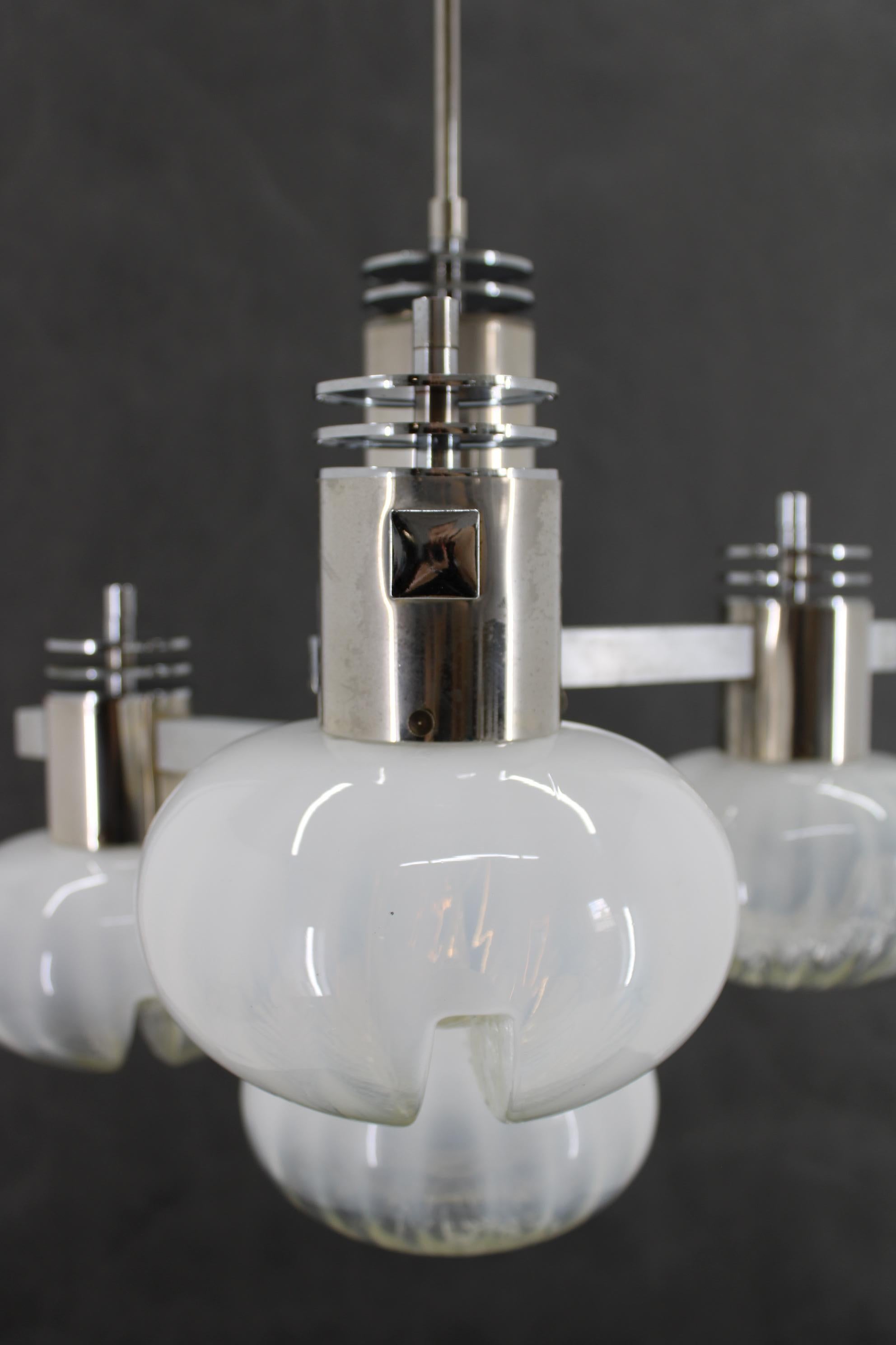 20th Century 1970s Chrome Plated Chandelier with Murano Glass , Italy For Sale