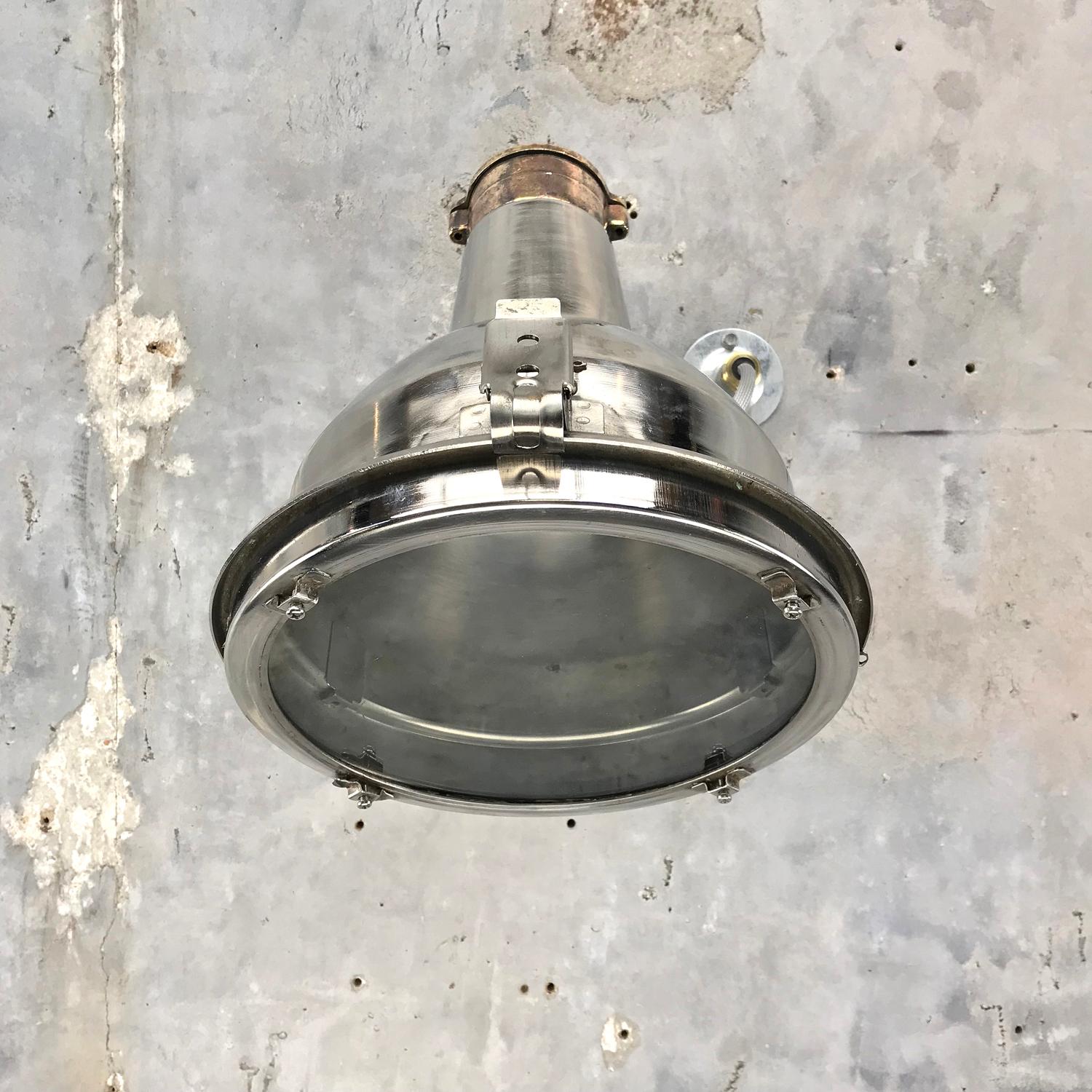 1970's Chrome Steel & Cast Brass Industrial Uplighter / Wall Washer Lamp In Good Condition In Leicester, Leicestershire