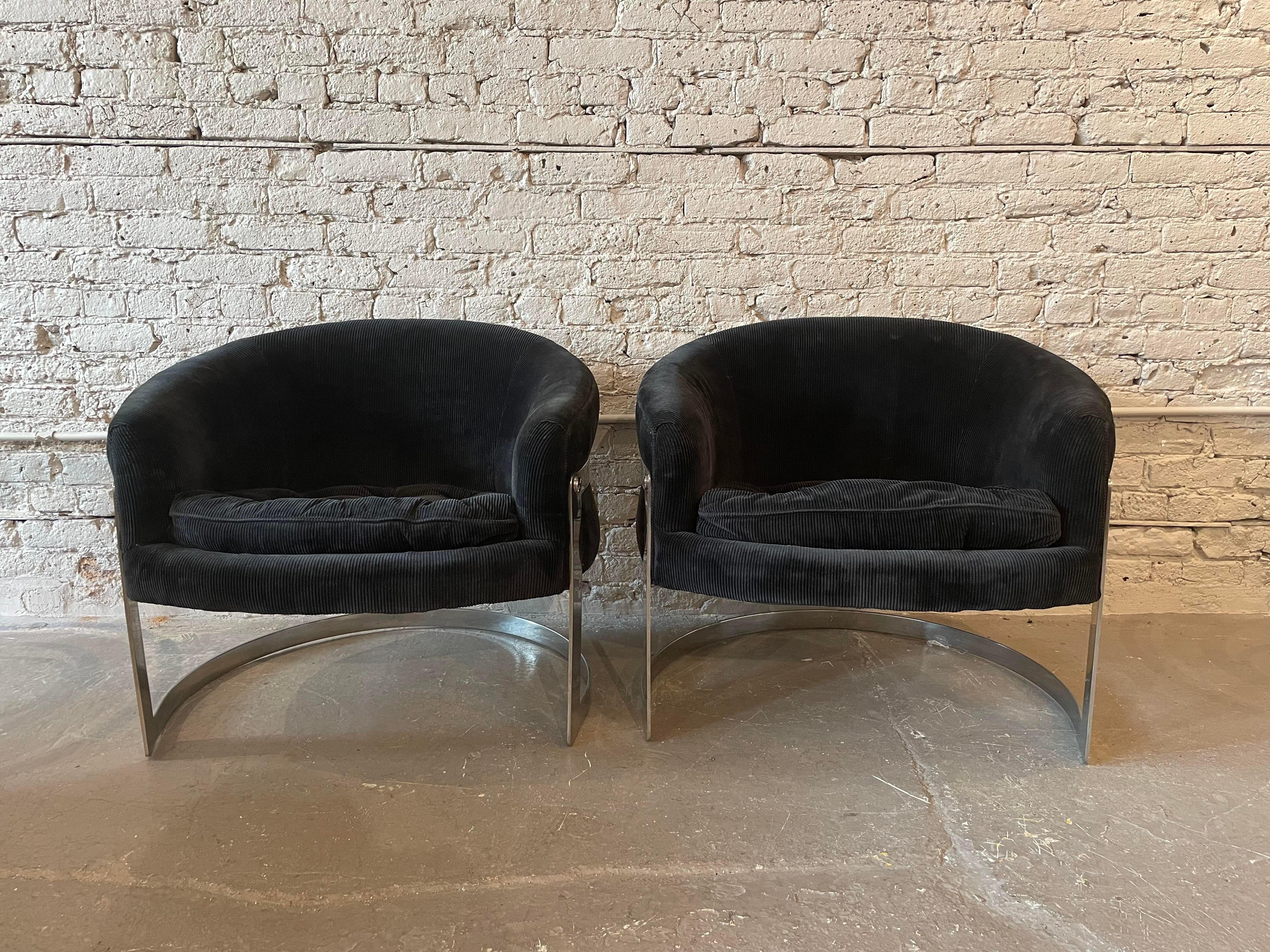 Oooh!!!! These chairs are it. The chrome is in excellent condition for being 50 years old. They are actually comfortable and usable as is (original upholstery). The perfect size for a small room without compromising comfort.
 