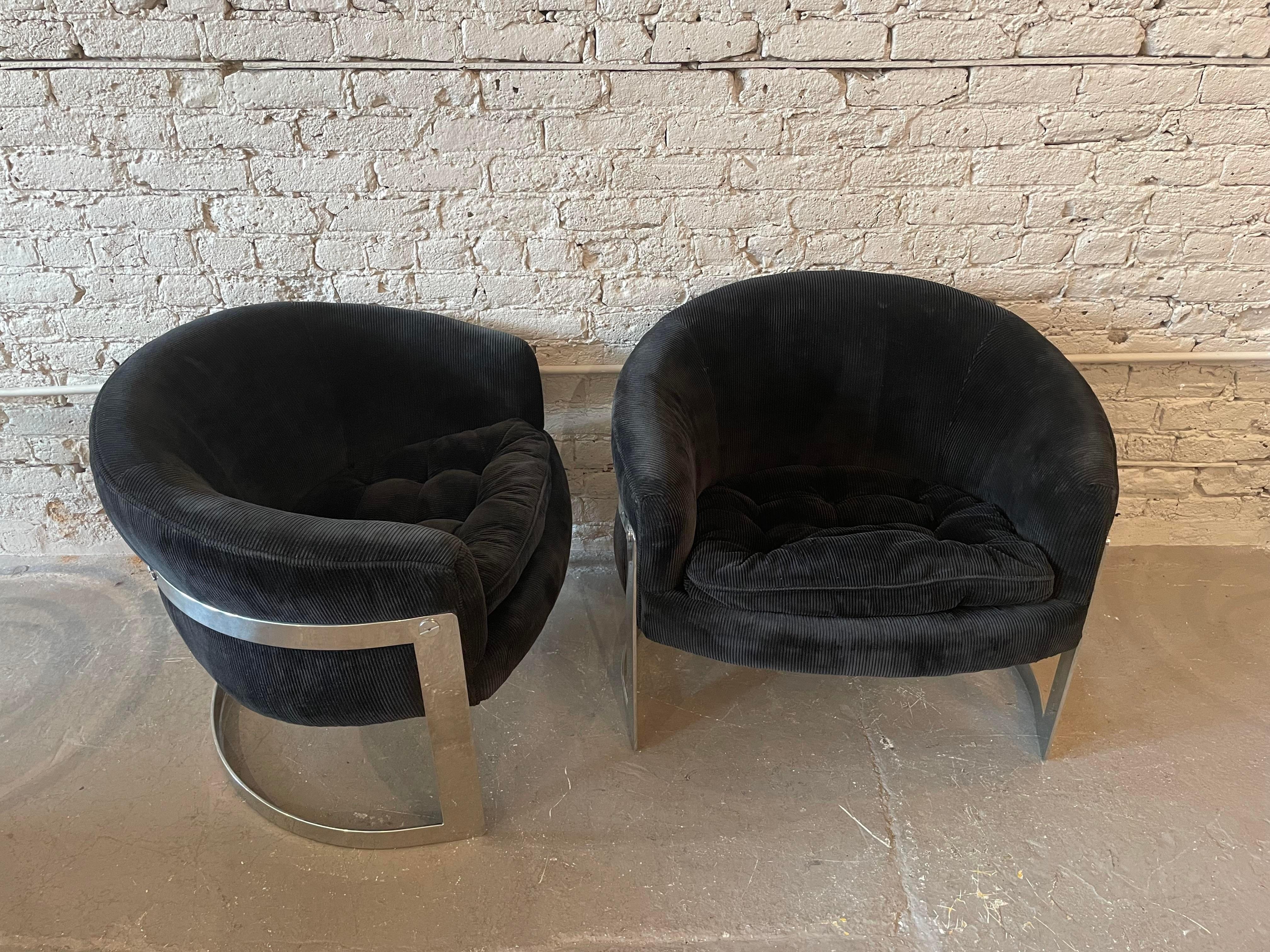 Mid-Century Modern 1970s Chrome Tub Chairs made by Thayer Coggin - Style of Milo Baughman, a Pair For Sale