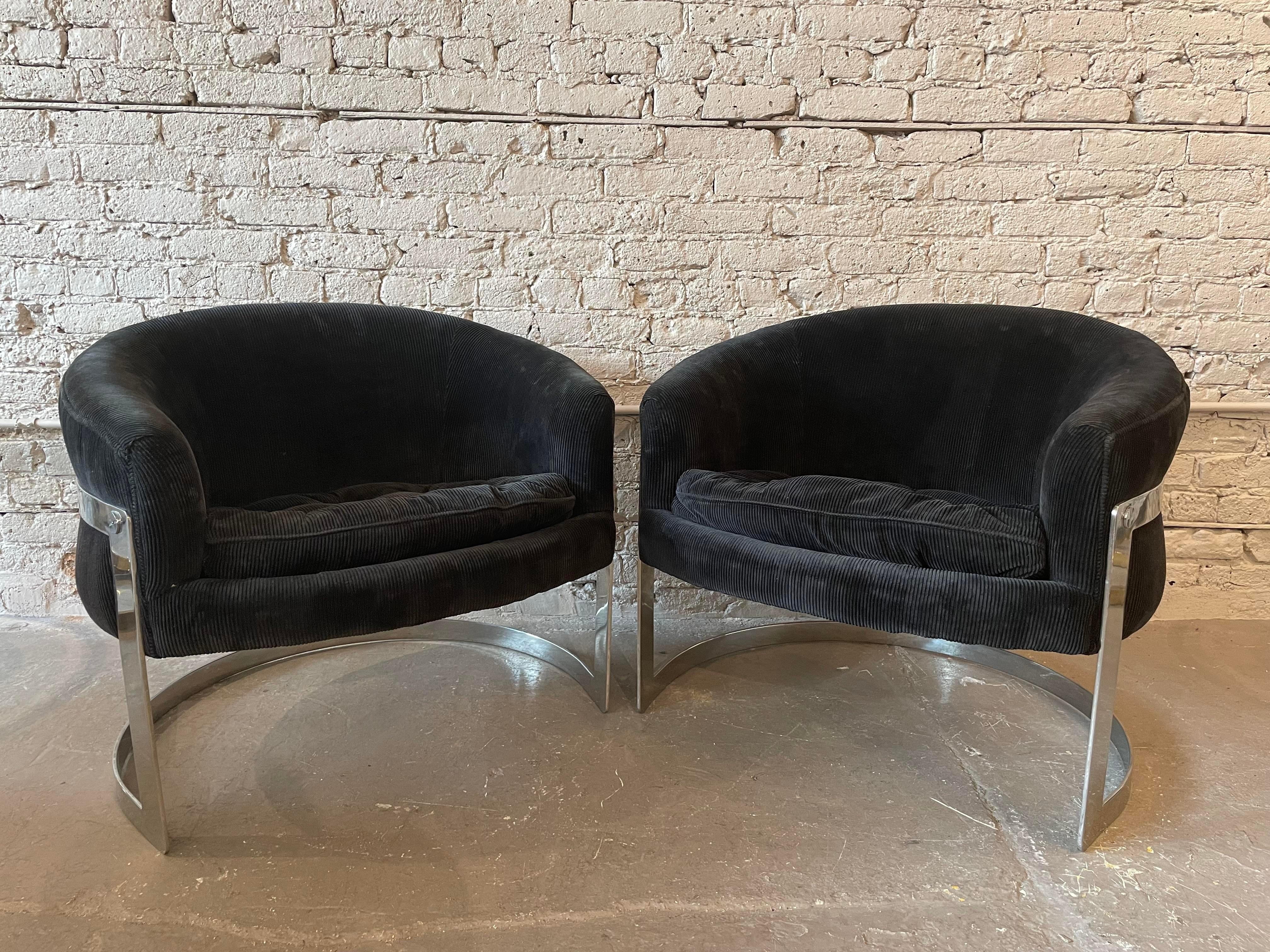 Late 20th Century 1970s Chrome Tub Chairs made by Thayer Coggin - Style of Milo Baughman, a Pair For Sale