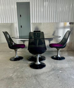 Tavolo da pranzo Chromecraft anni '70 con sedie a tulipano in lucite fumé, set da 5