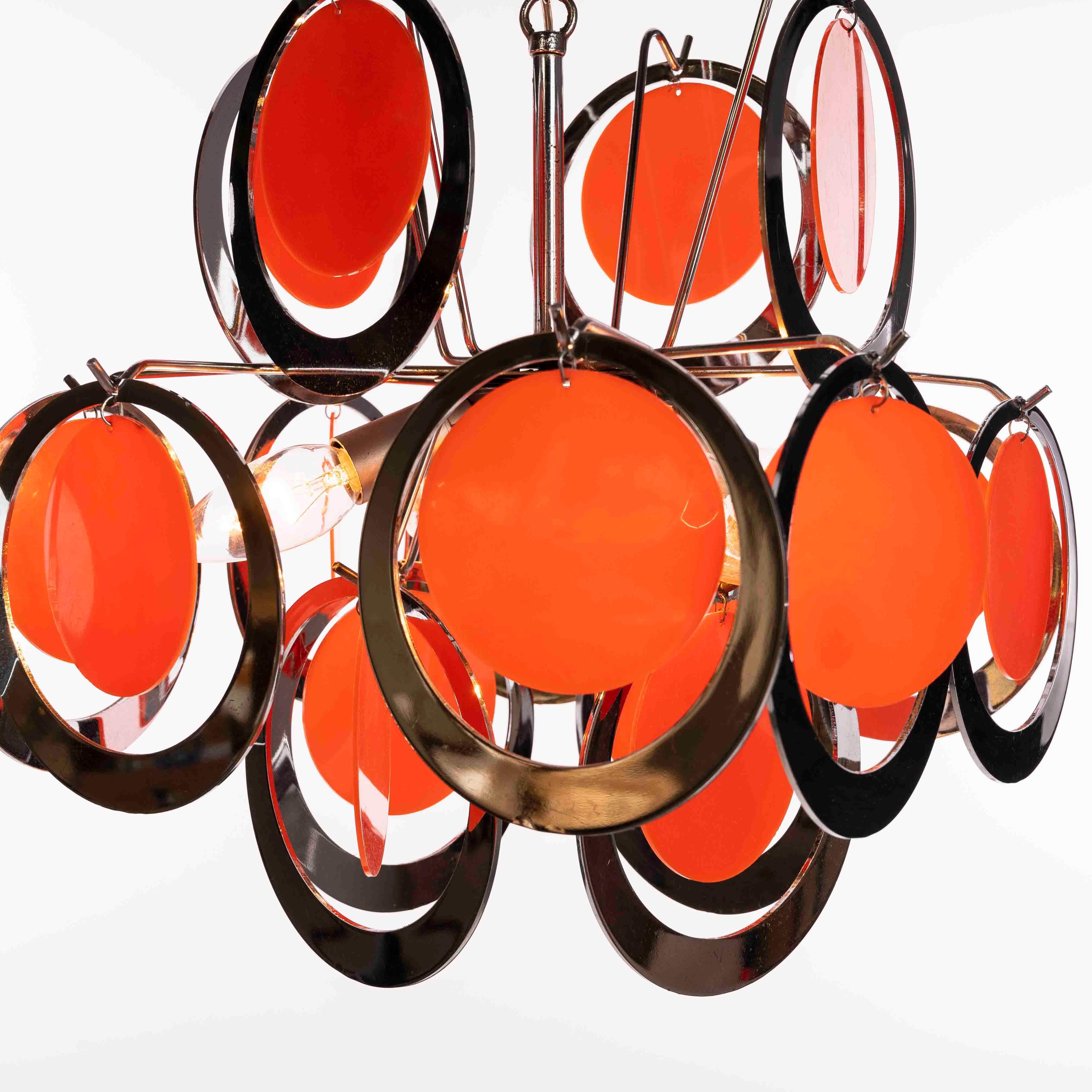 1970s Chromed Plastic Rings with Orange Plastic Circles For Sale 1