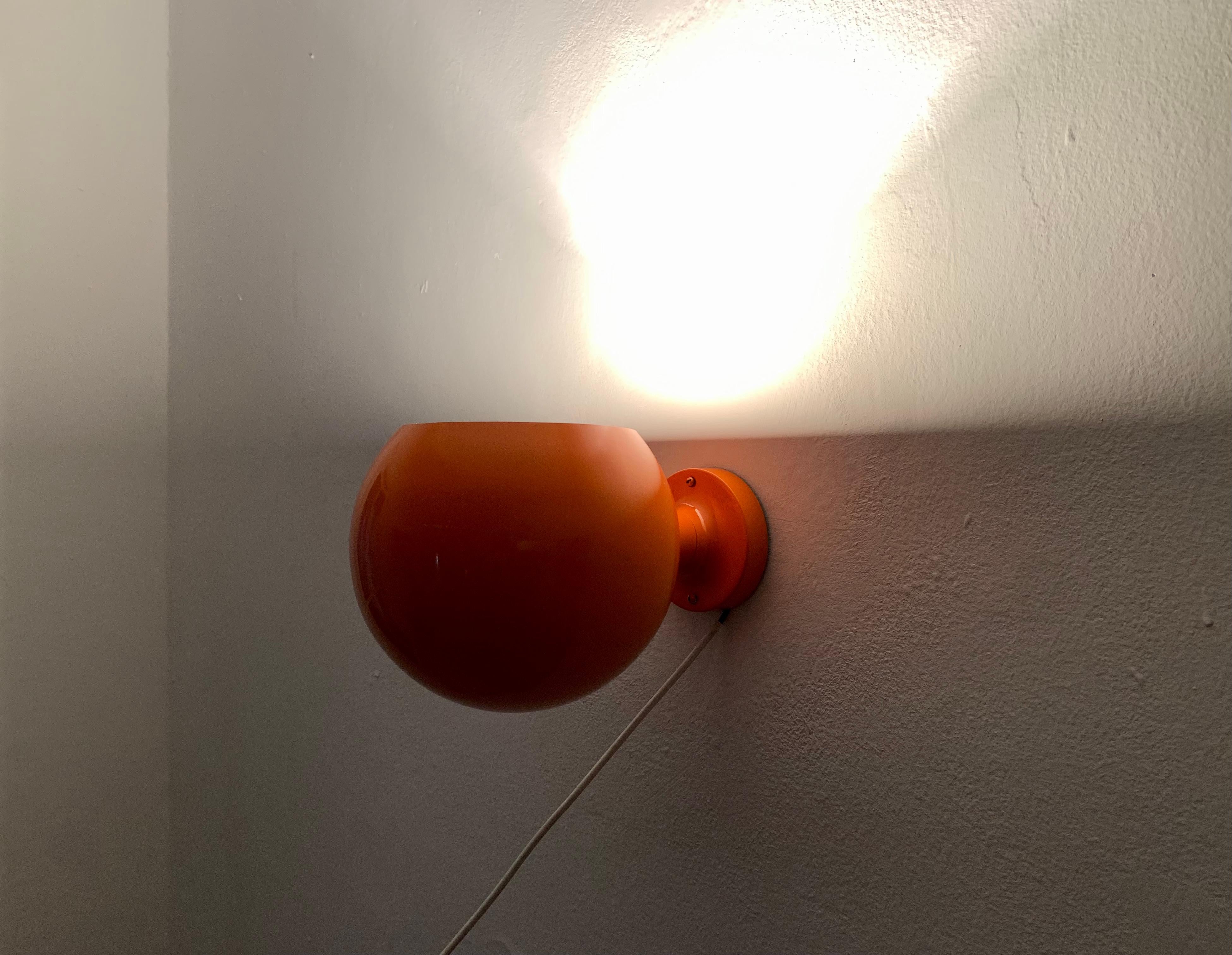 Lampada da parete A Space degli anni '70 di Cosack in vendita 3