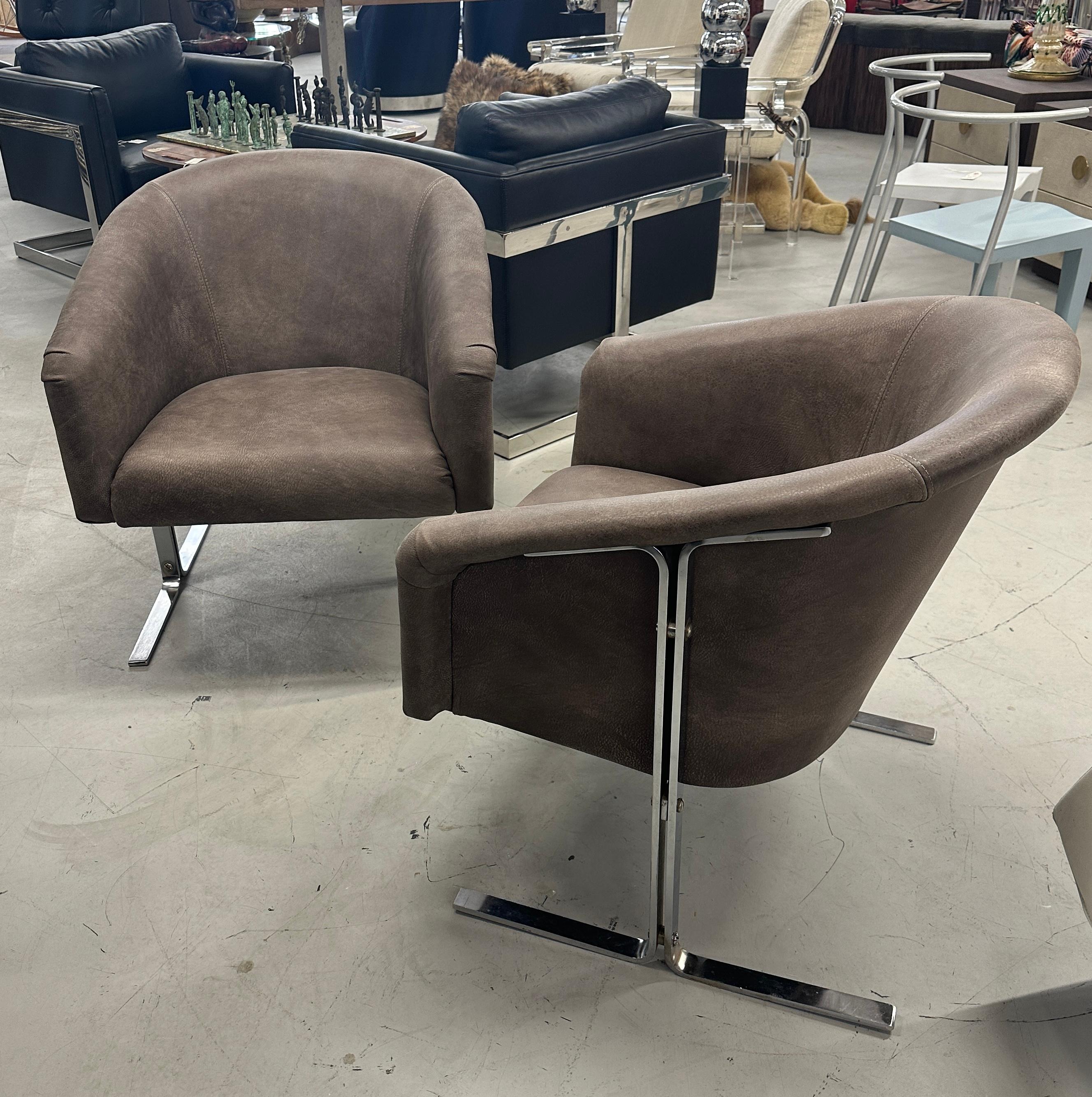 1970s Chromed Steel Leather Chairs For Sale 7