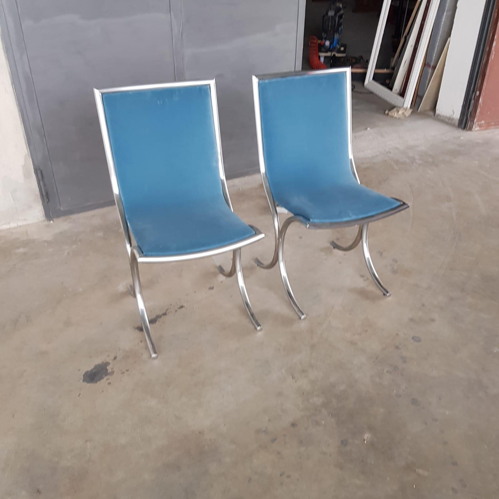 20th Century 1970s Chromed Steel Light Blue Velvet Chairs, Set of 2  For Sale