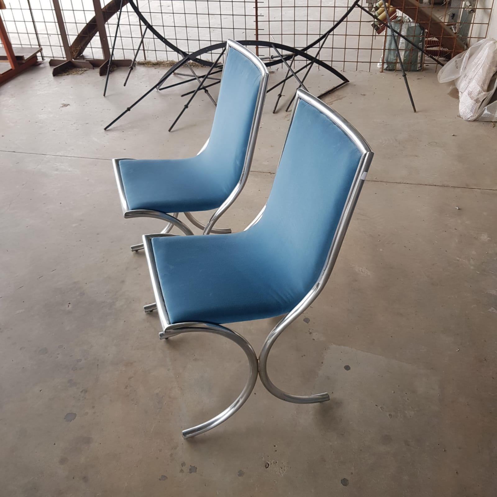 1970s Chromed Steel Light Blue Velvet Chairs, Set of 2  For Sale 4