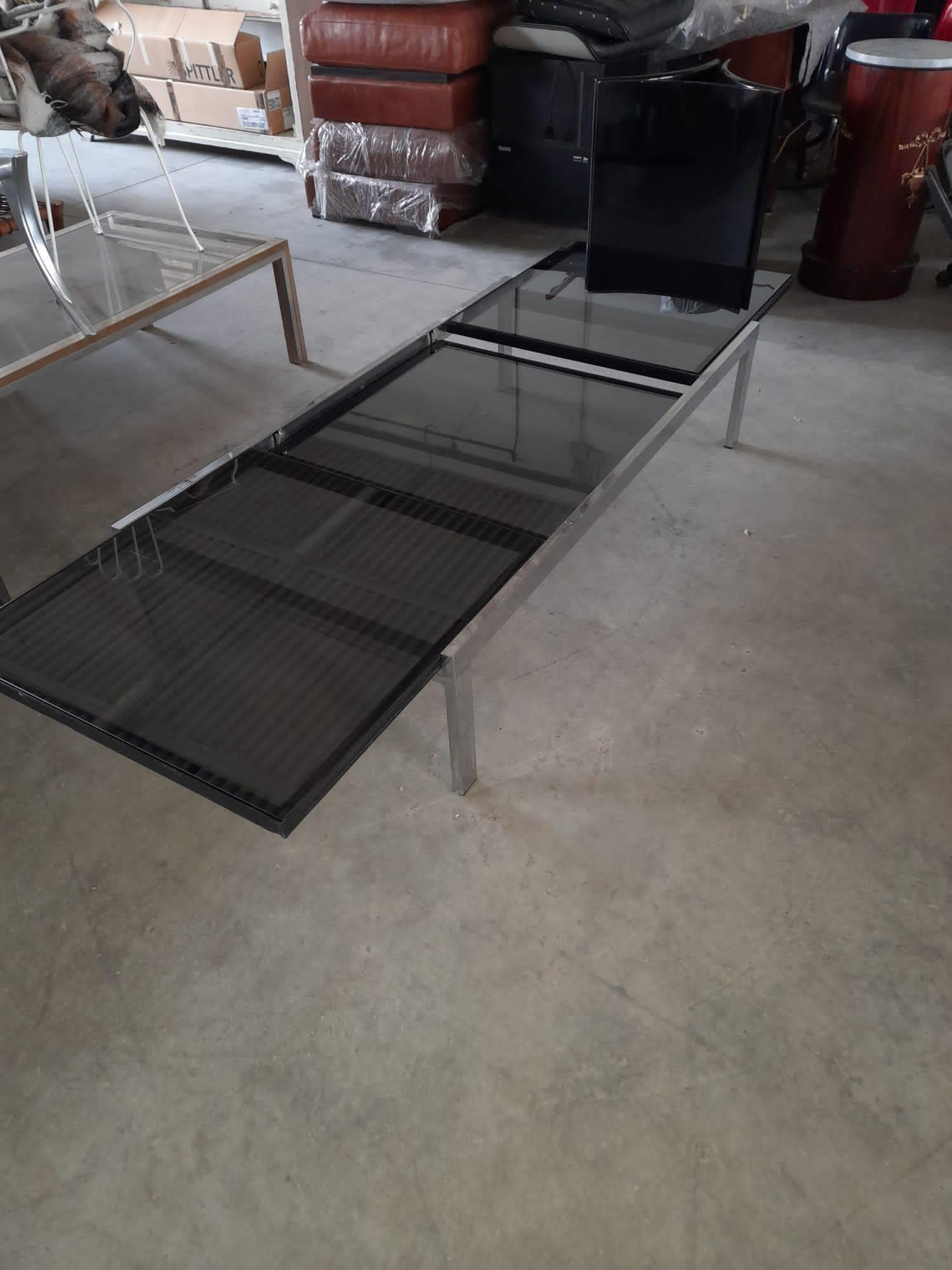 Steel 1970s Chromed steel Smoked Glass Extendable Coffee Table Attributed to Knoll For Sale
