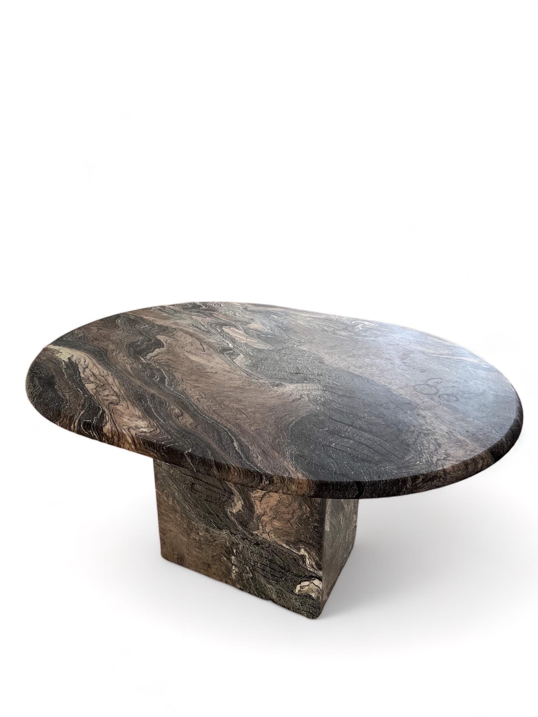 Late 20th Century 1970s Cipollino Ondulato Marble Dining Table