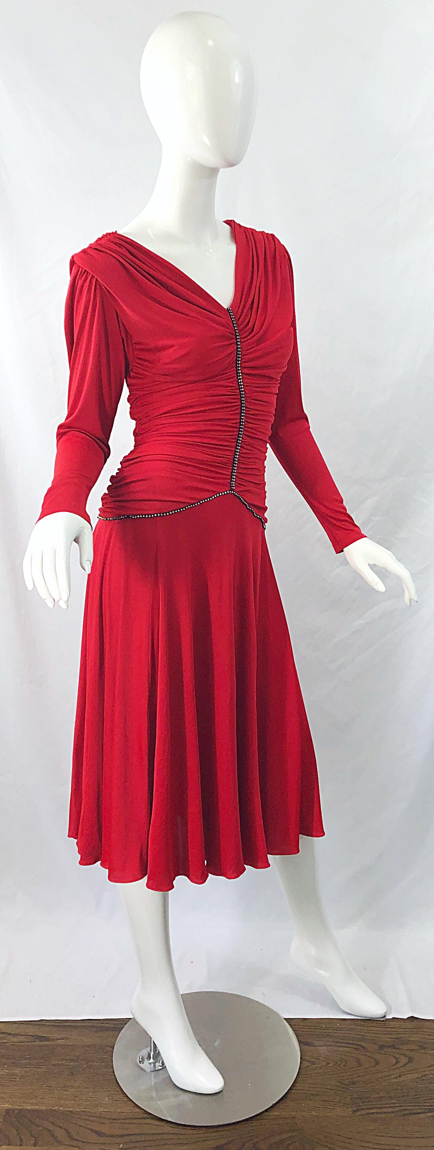 1970er Claraluna Original 70er Jahre Vintage Lippenstift Rot Strass Slinky Jersey Kleid im Angebot 7