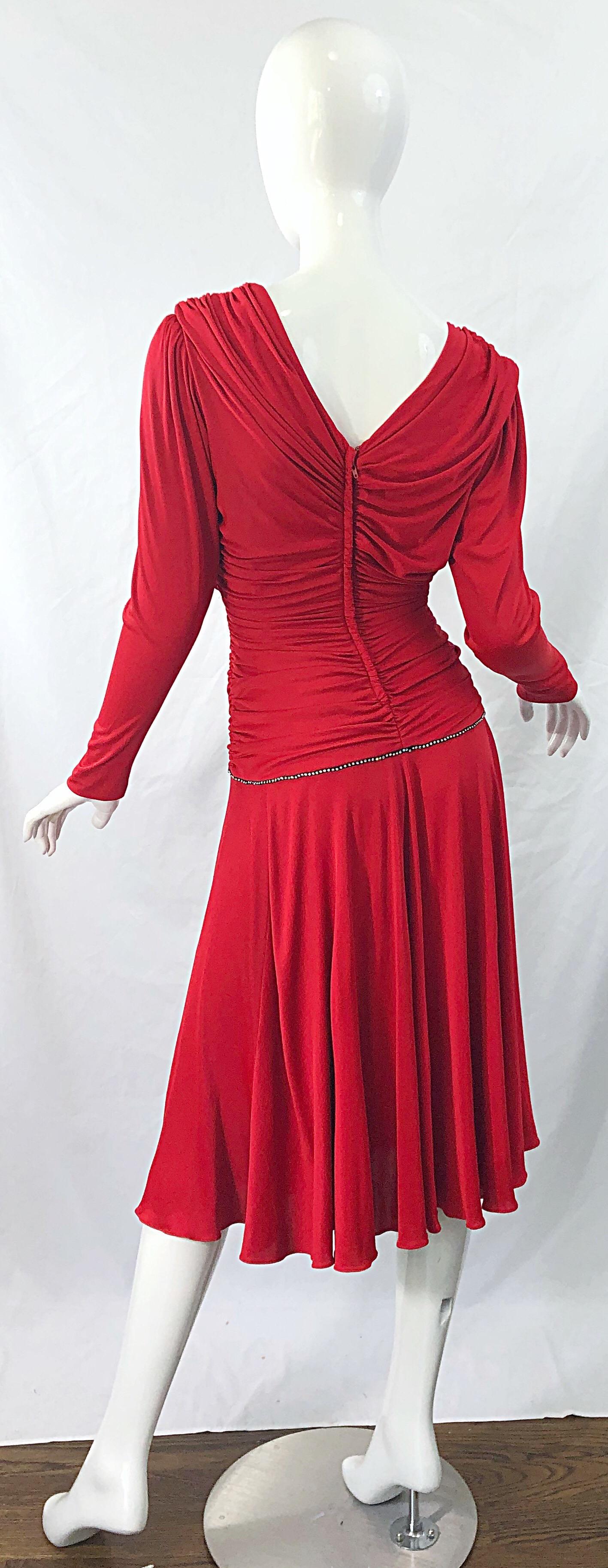 1970er Claraluna Original 70er Jahre Vintage Lippenstift Rot Strass Slinky Jersey Kleid im Angebot 8