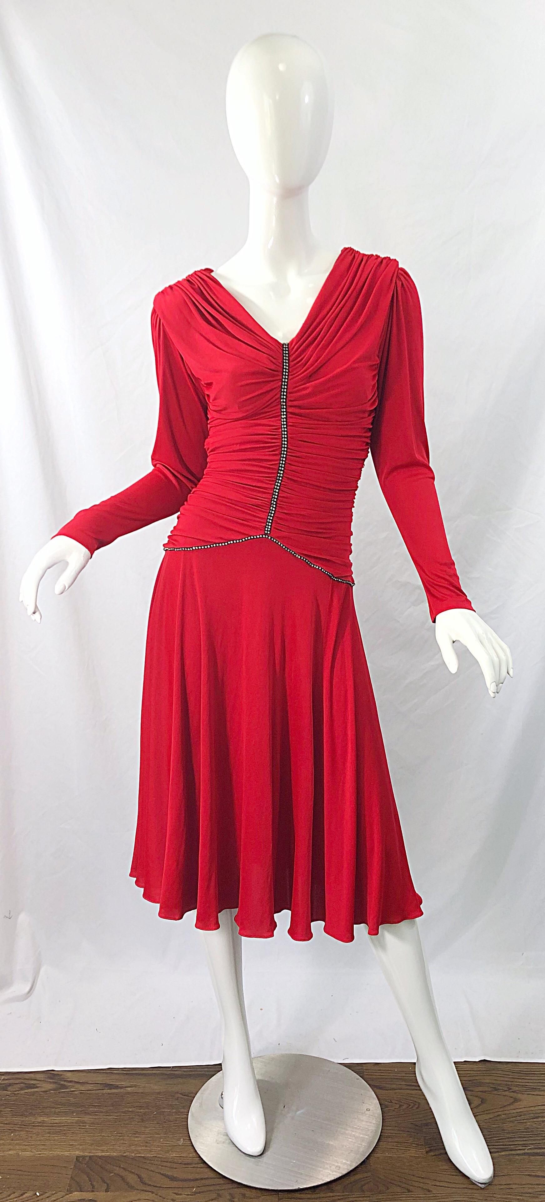1970er Claraluna Original 70er Jahre Vintage Lippenstift Rot Strass Slinky Jersey Kleid im Angebot 9