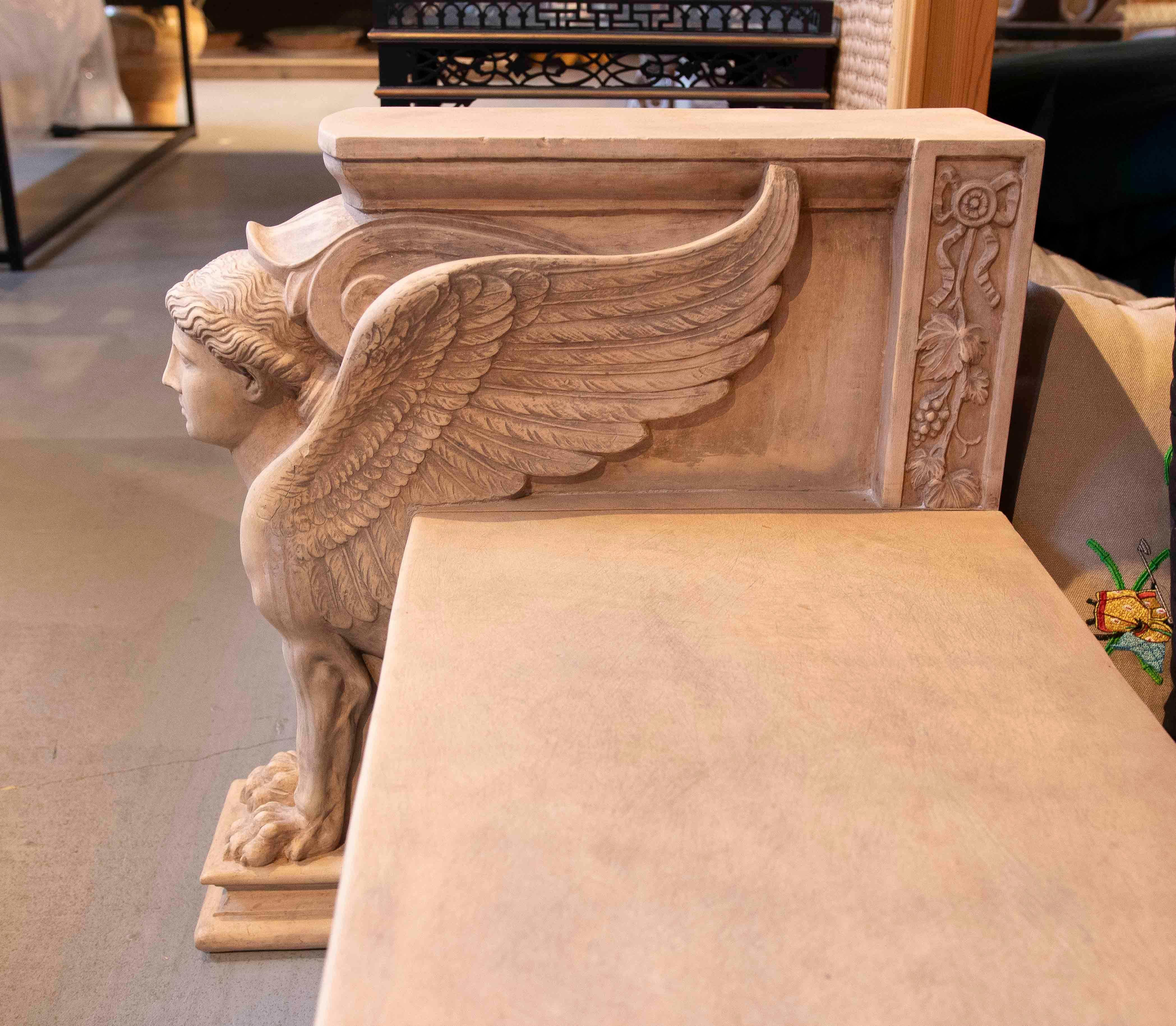 1970s Classic Bench with Terracotta Sphinxes with Lion and Plant Decorations For Sale 5