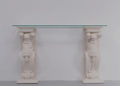 Tavolo consolle greco classico degli anni '70 con piano in vetro e pietra fusa