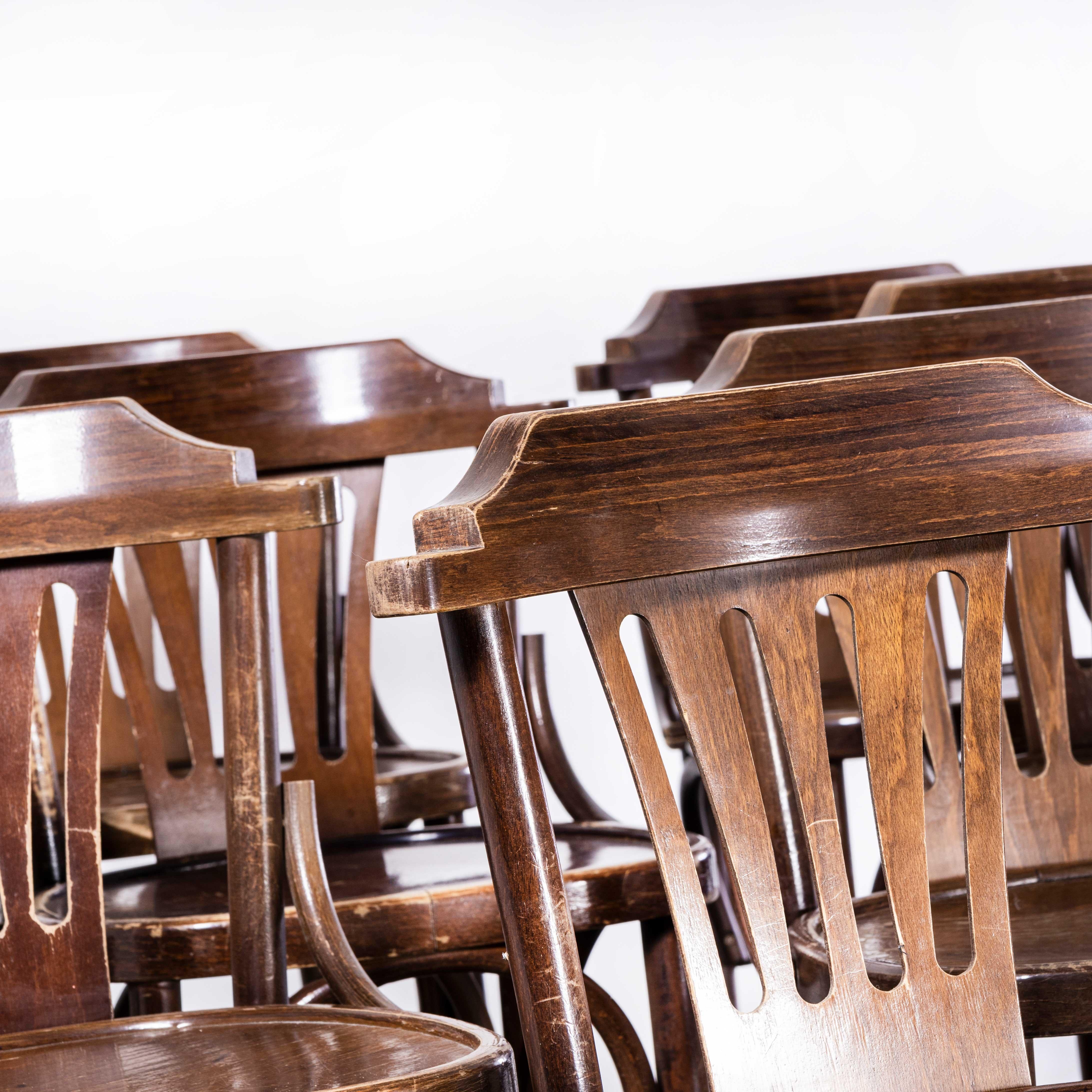 Sillas de bar clásicas de madera curvada con respaldo alto y brazos de los años 70 - Varias cantidades disponibles 1
