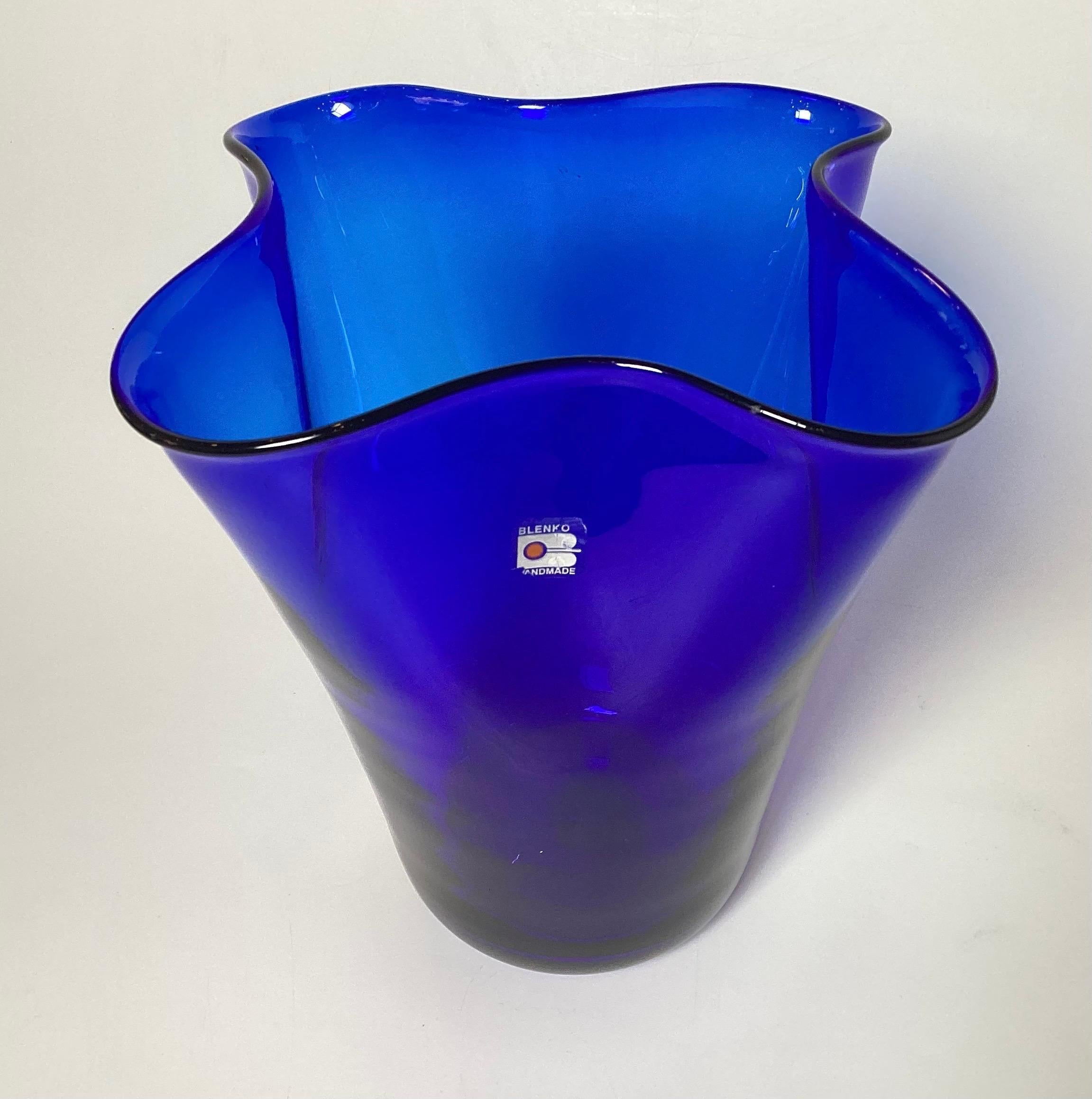 Americano Vaso Blenko a balze blu cobalto del 1970 in vendita