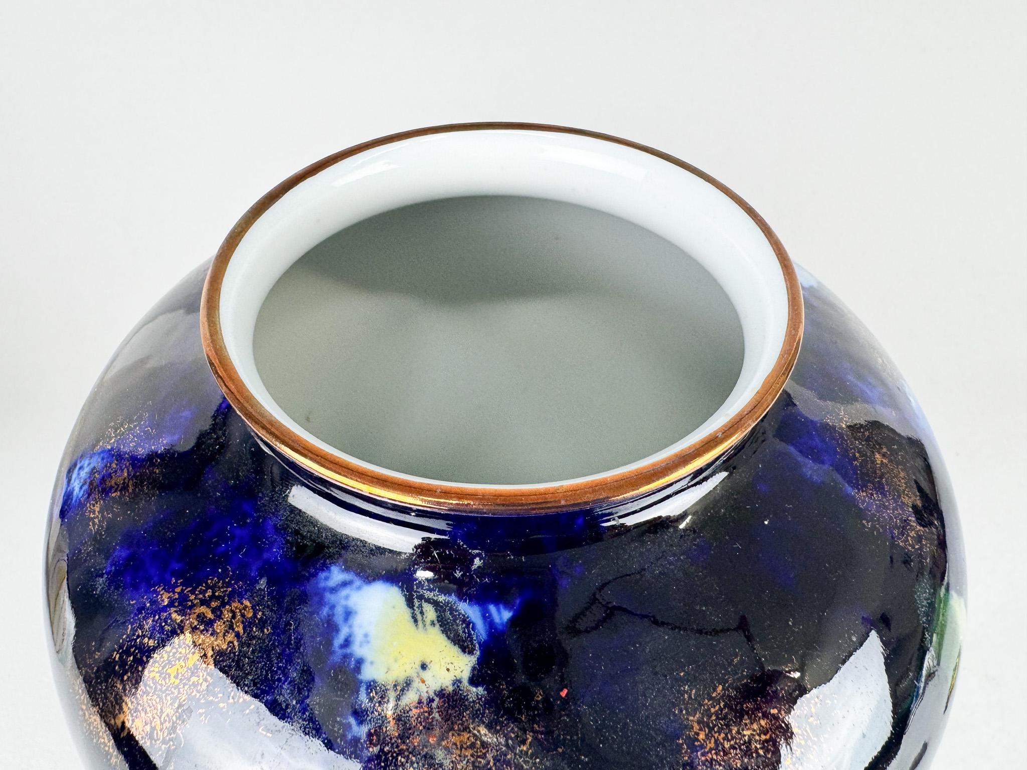 1970er Jahre Kobaltfarbene Porzellanvase von Wallendorf, Deutschland (Ende des 20. Jahrhunderts) im Angebot