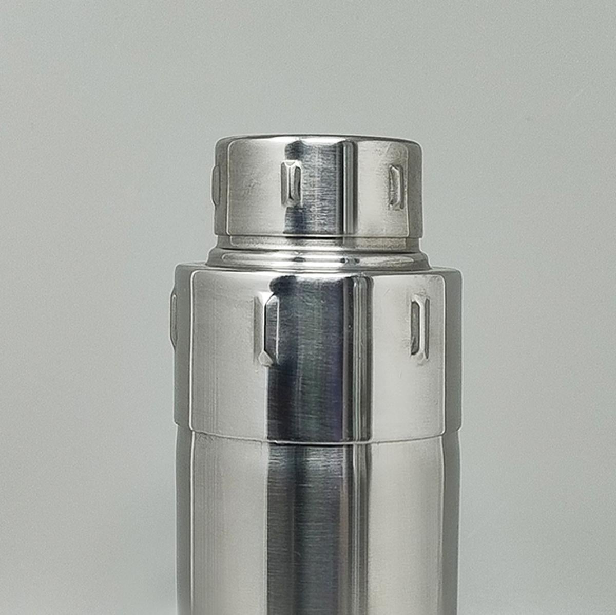 Coctelera de los años 70 de Gio Ponti para Fratelli Calderoni. Fabricado en Italia en Excelente estado para la venta en Milano, IT