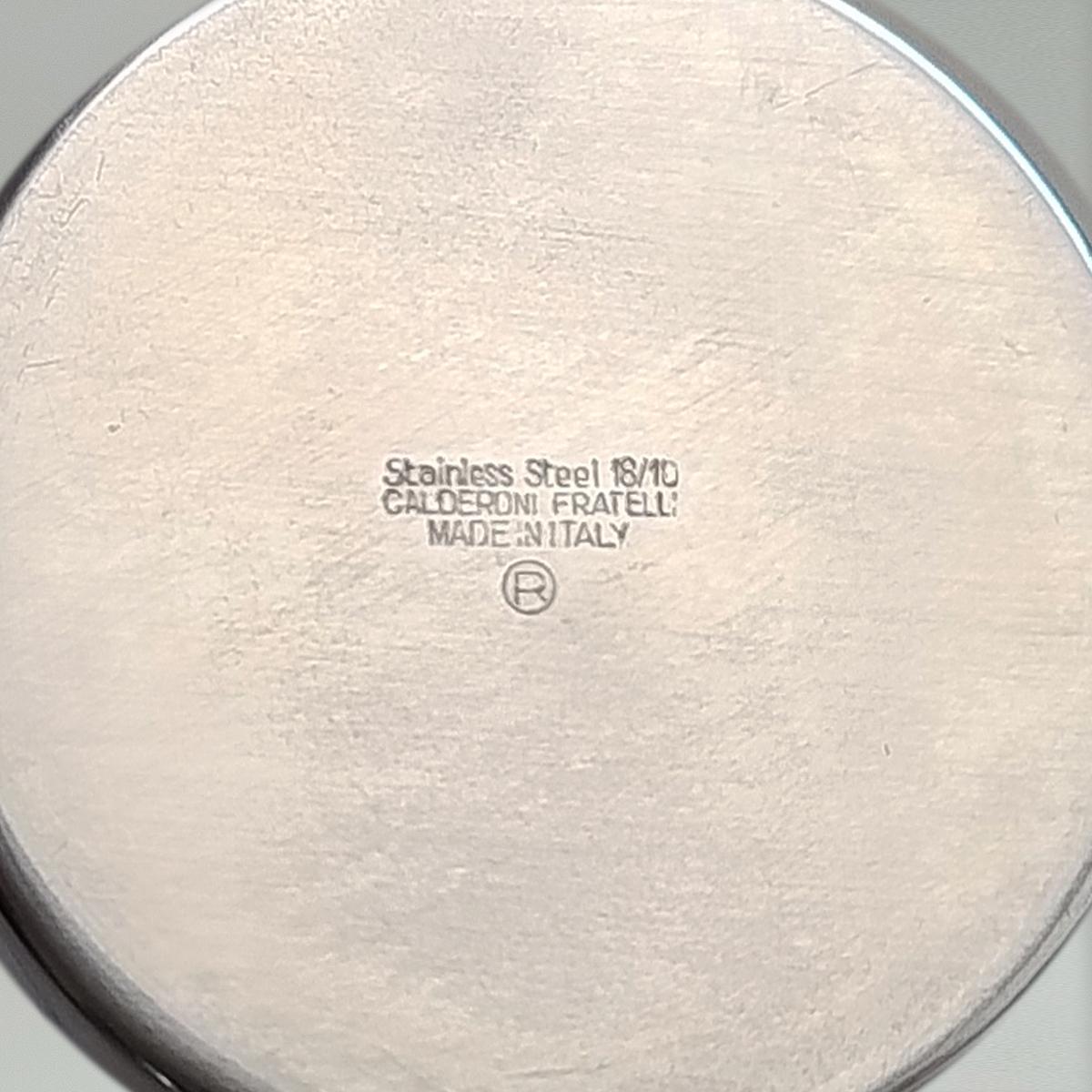 Coctelera de los años 70 de Gio Ponti para Fratelli Calderoni. Fabricado en Italia Metal en venta